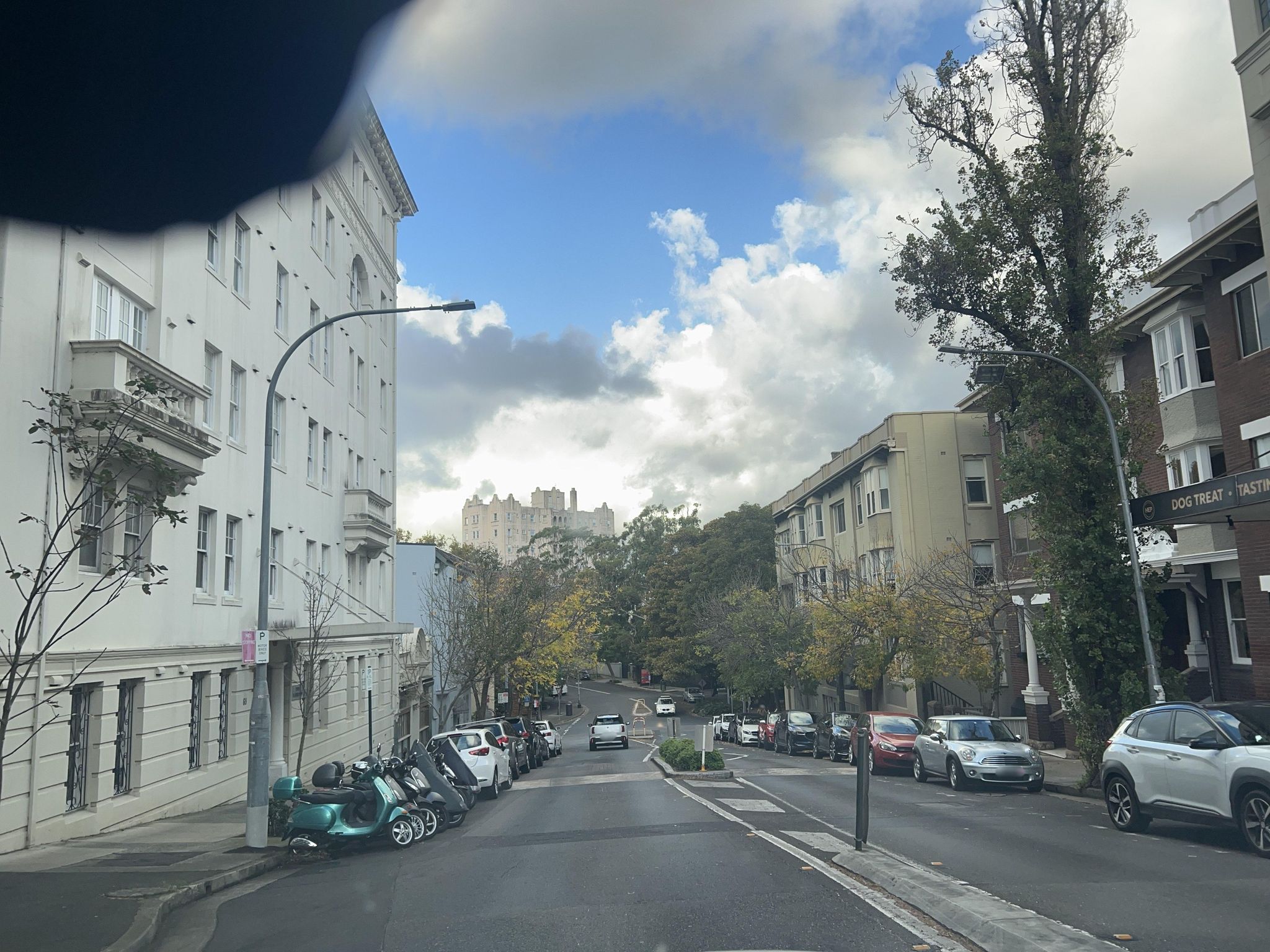 Street view of Elizabeth Bay