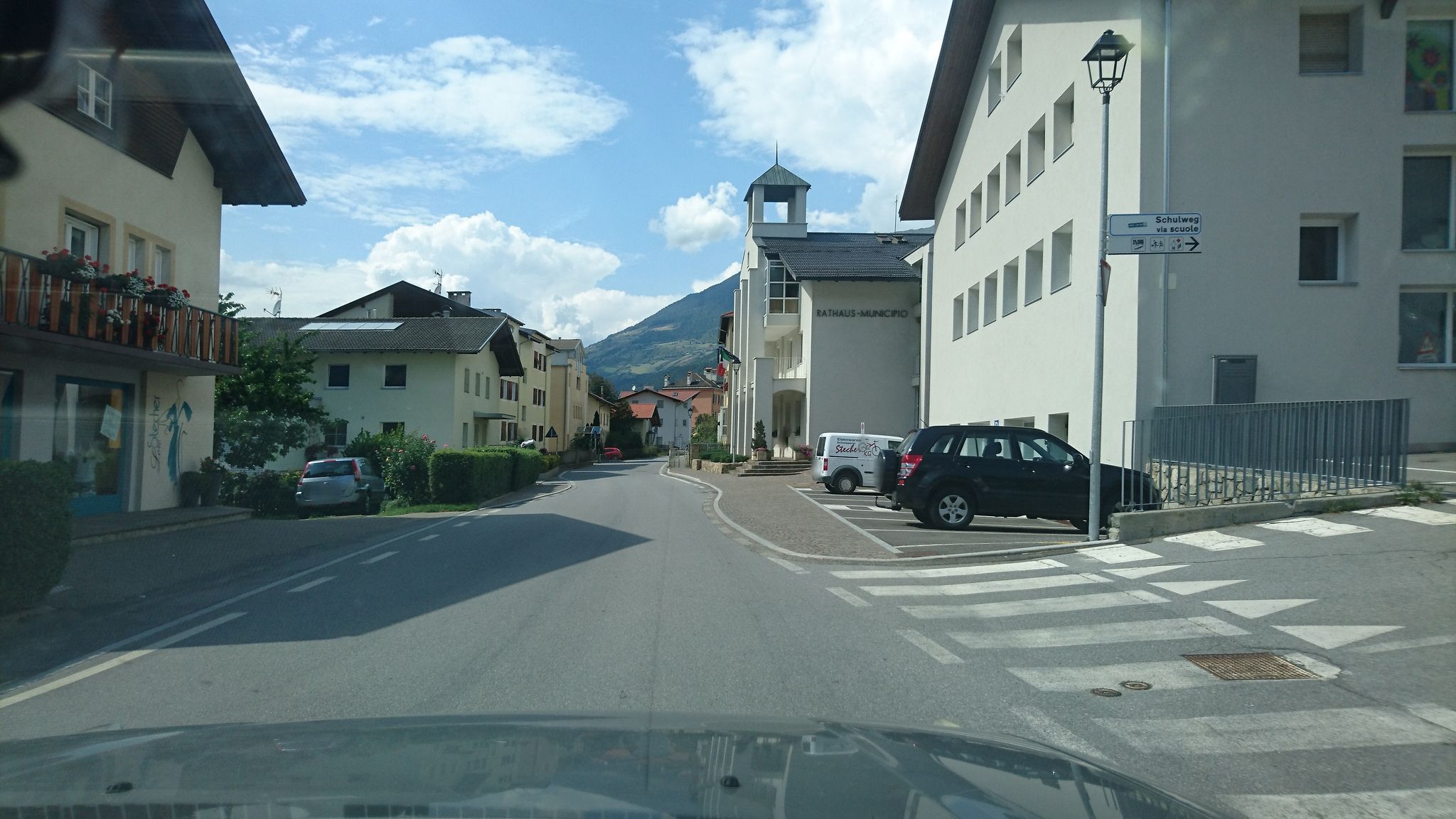 Street view of Lasa