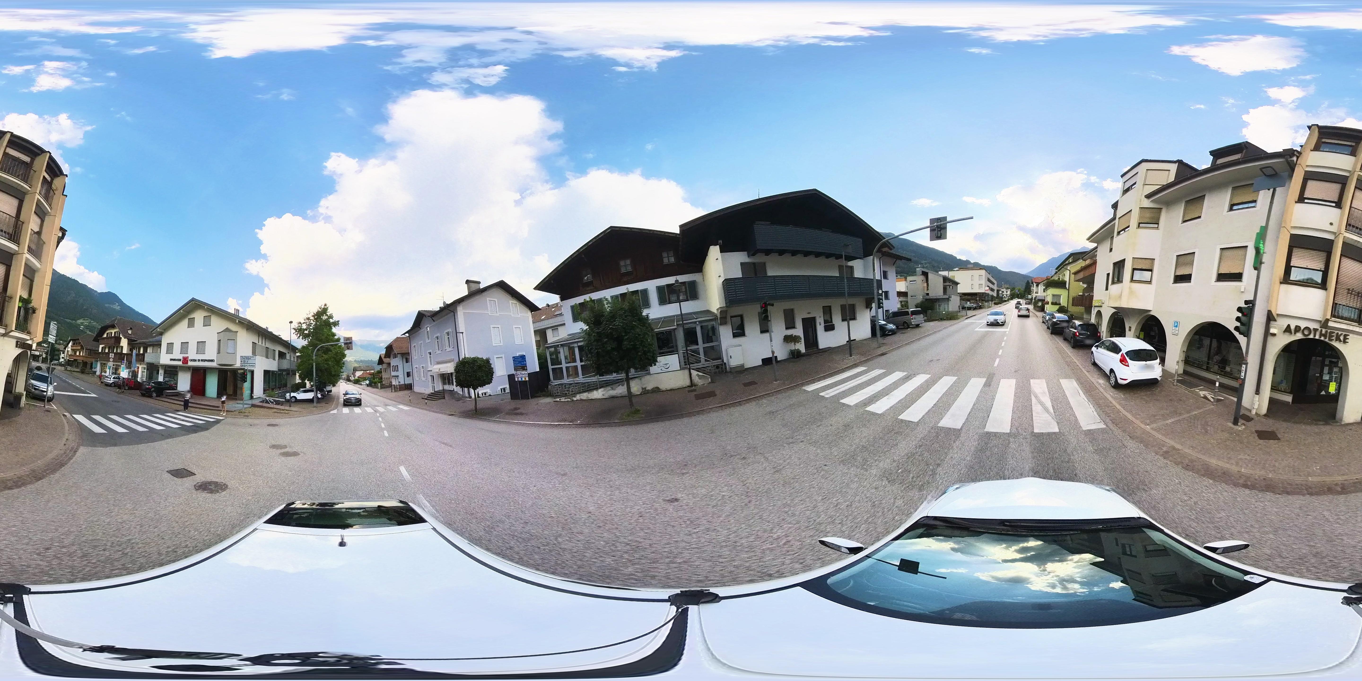 Street view of Lagundo