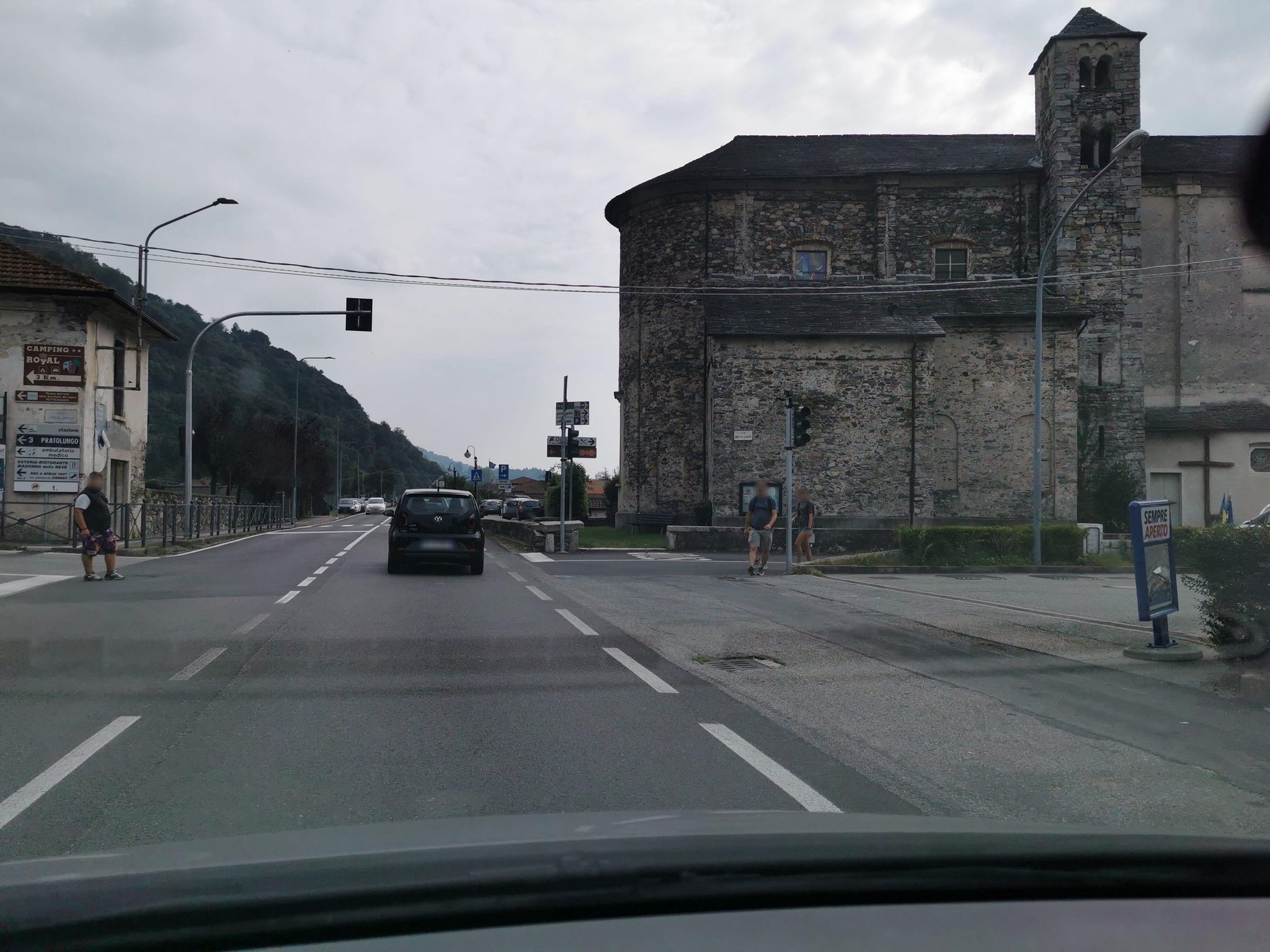 Street view of Pettenasco