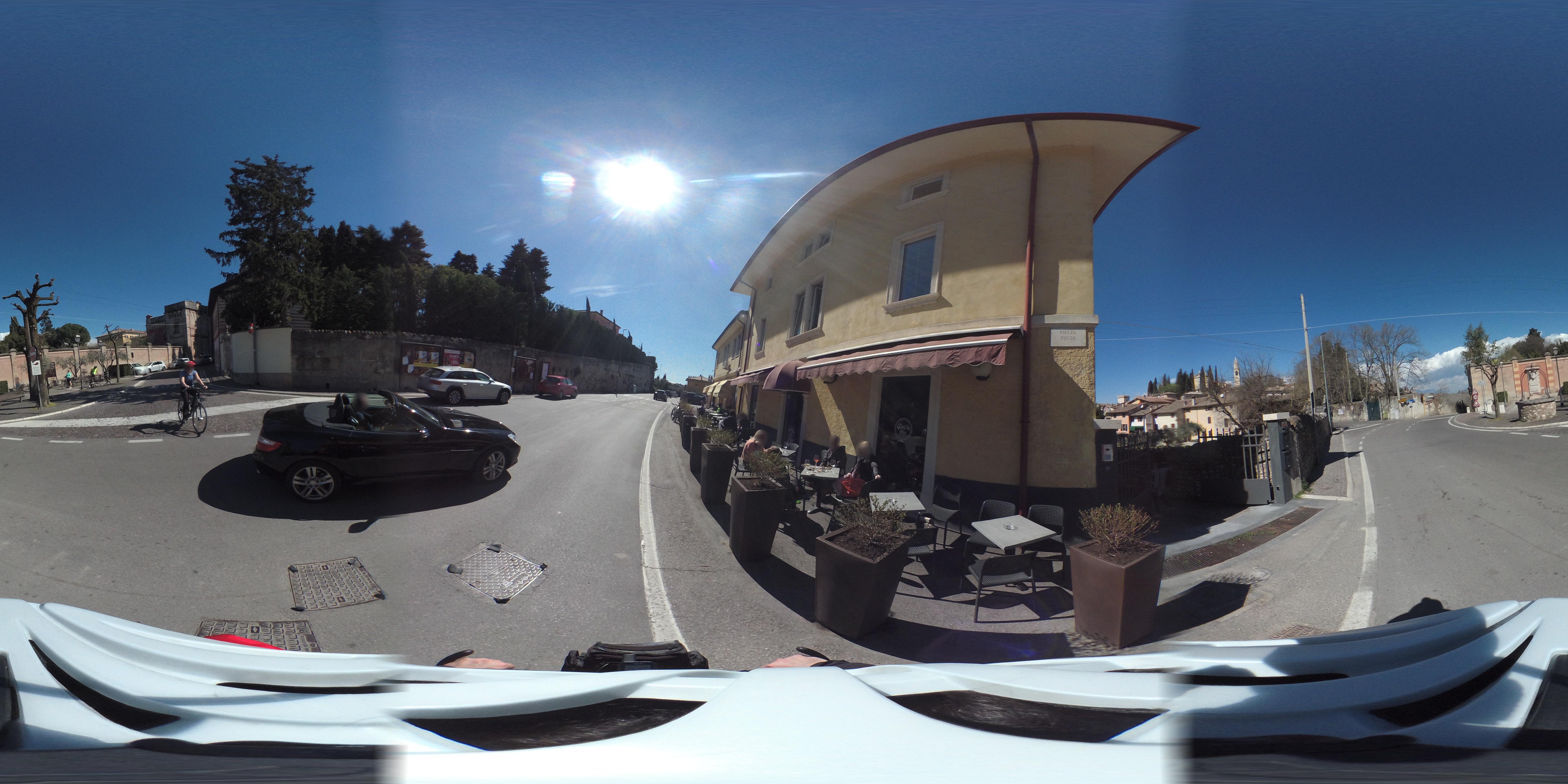 Street view of Colà