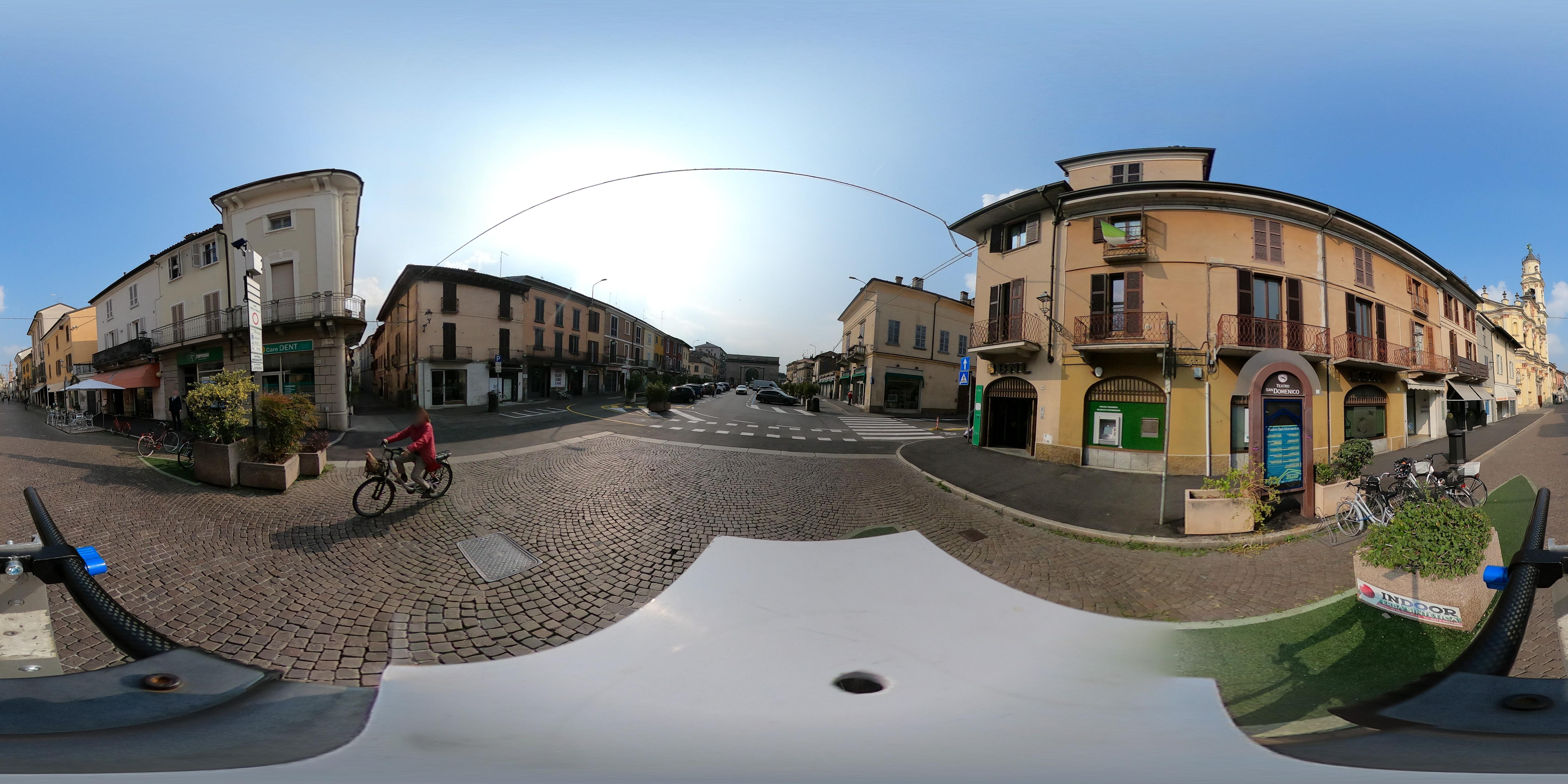 Street view of Crema