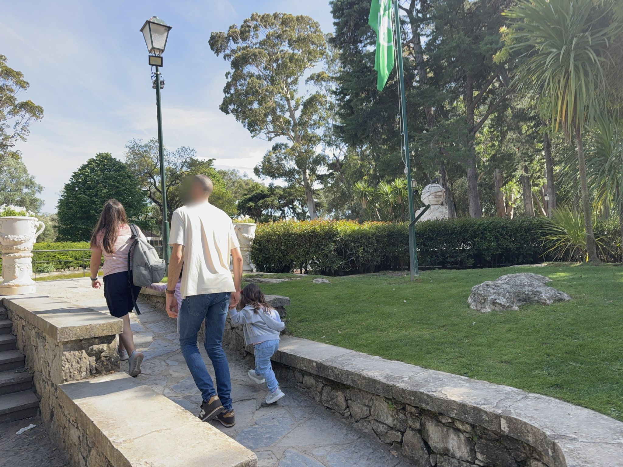 Street view of Cascais