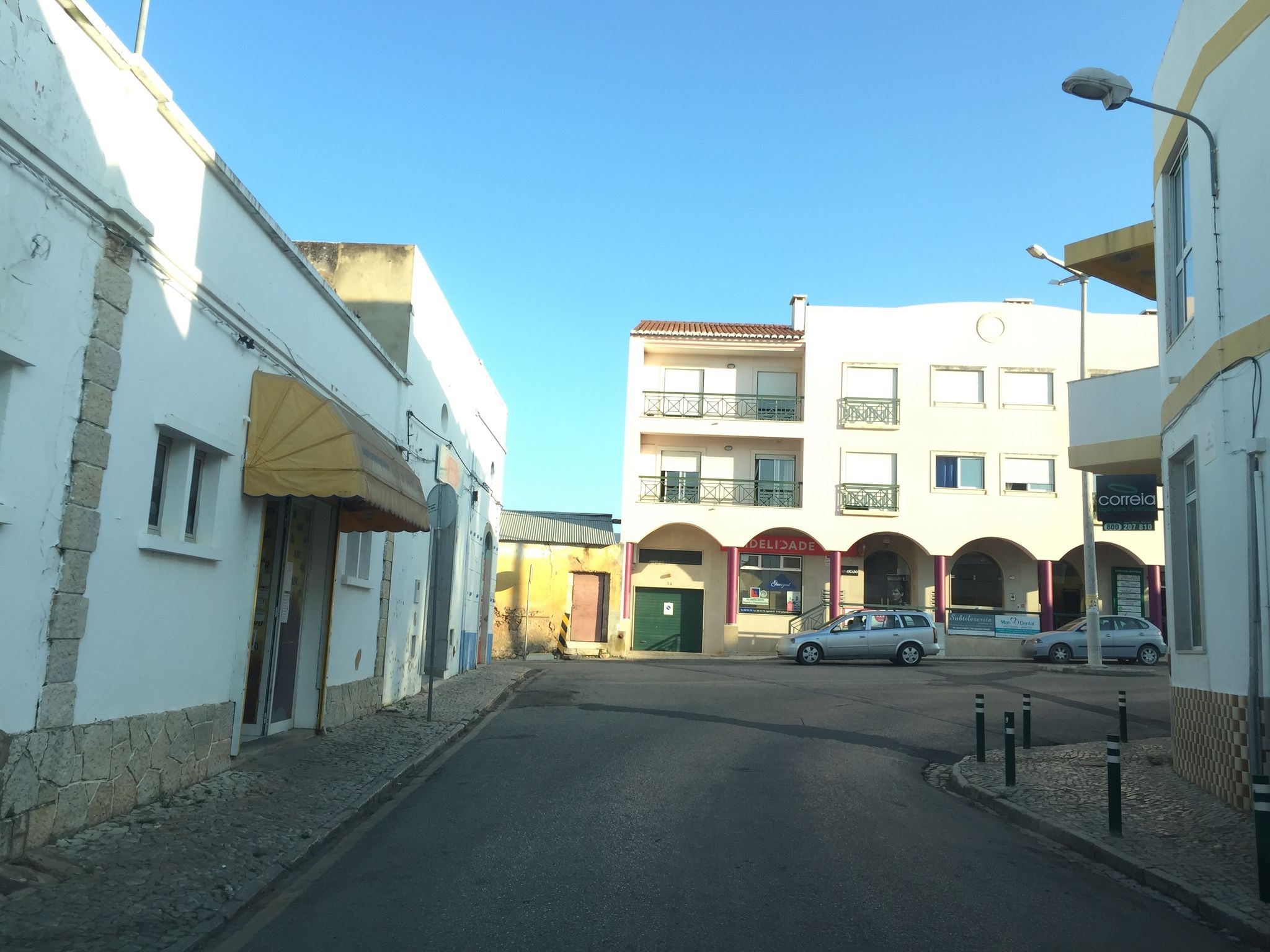 Street view of Moncarapacho