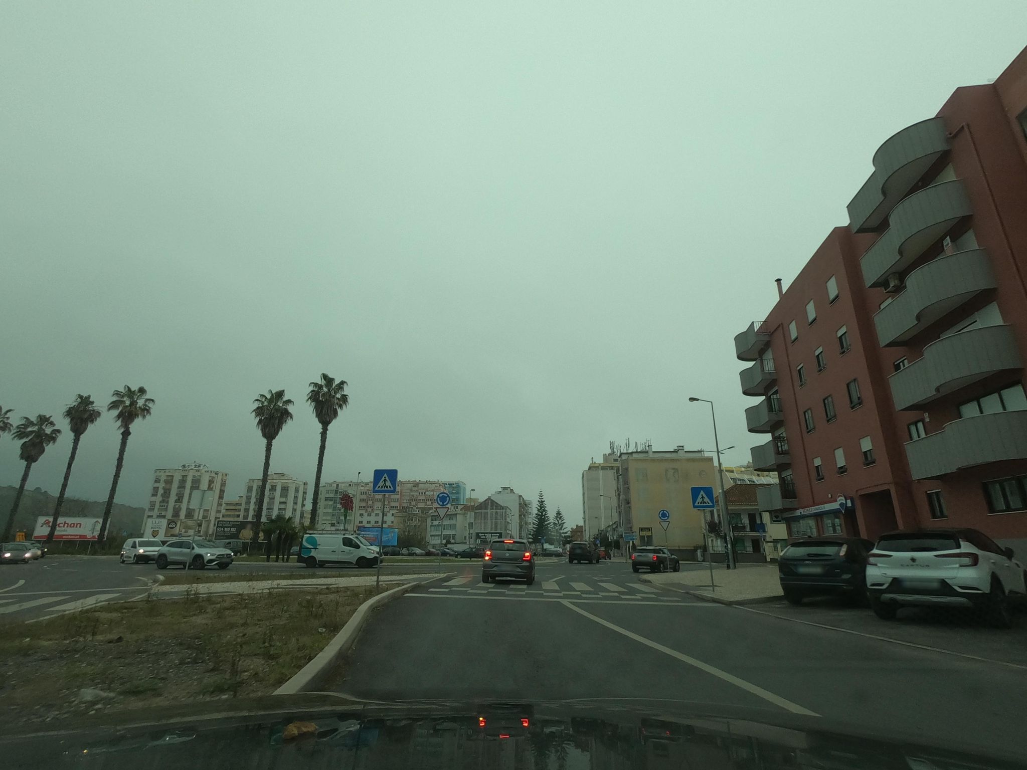 Street view of Costa de Caparica