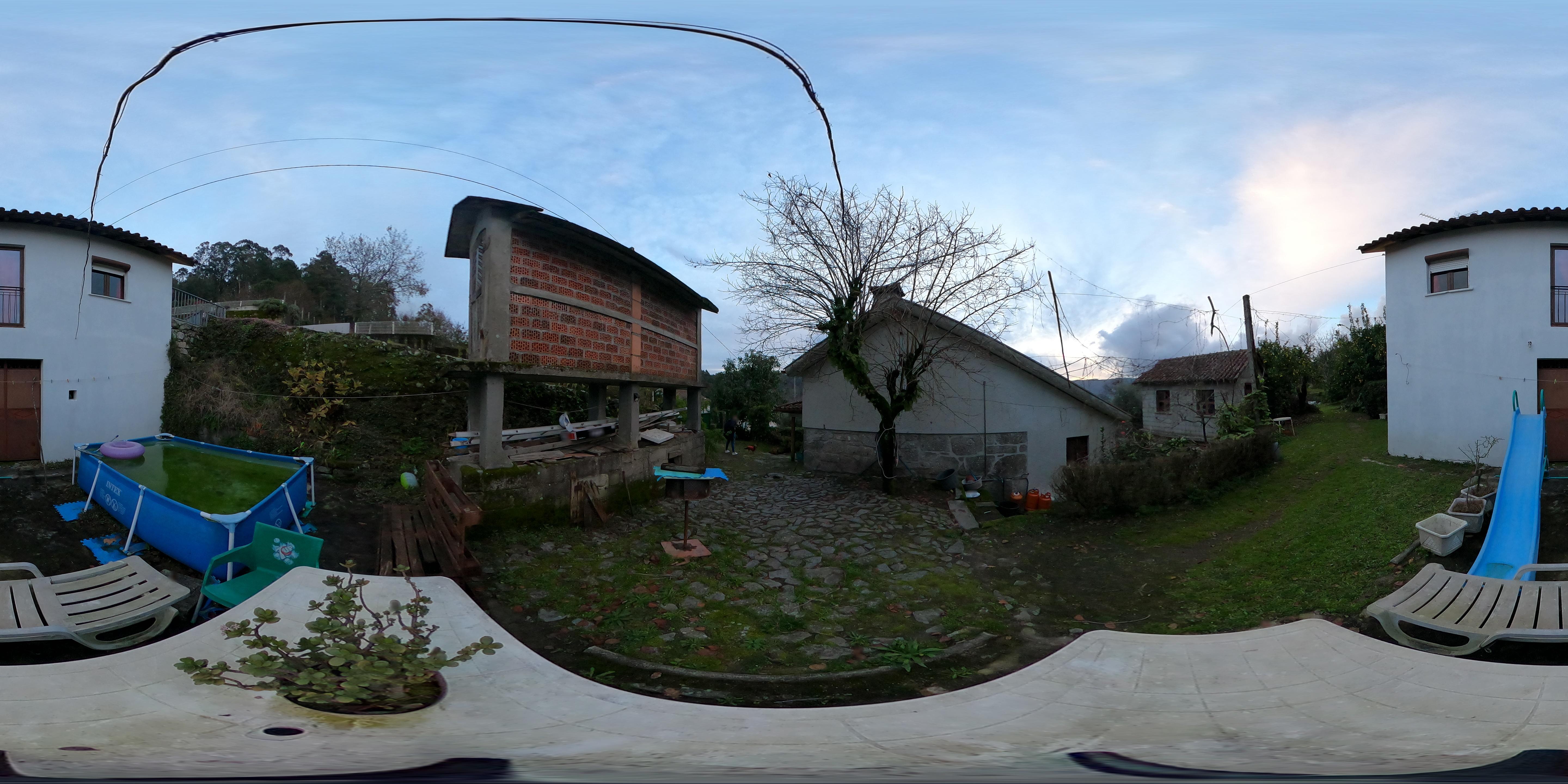 Street view of Sande