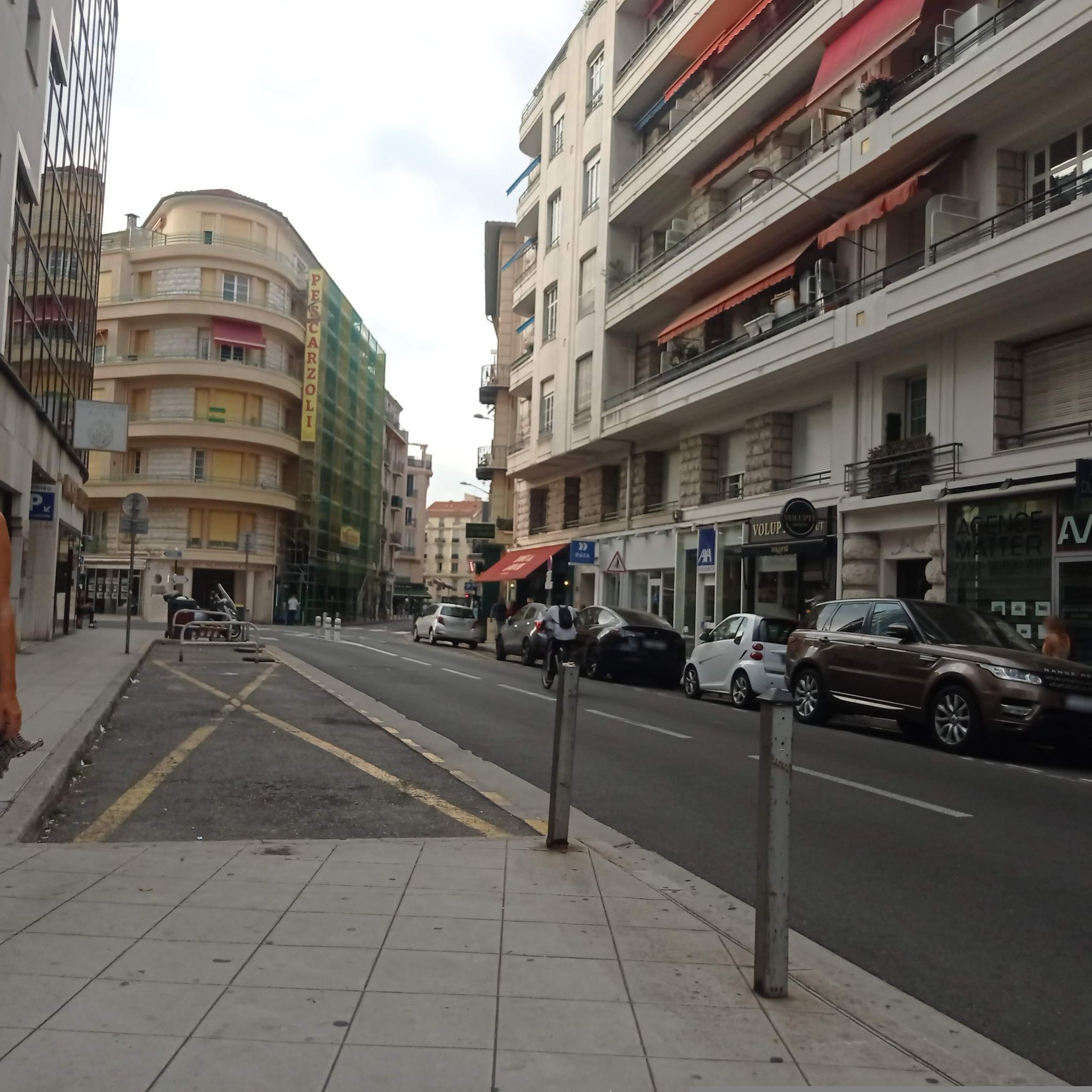 Street view of Jean-Médecin