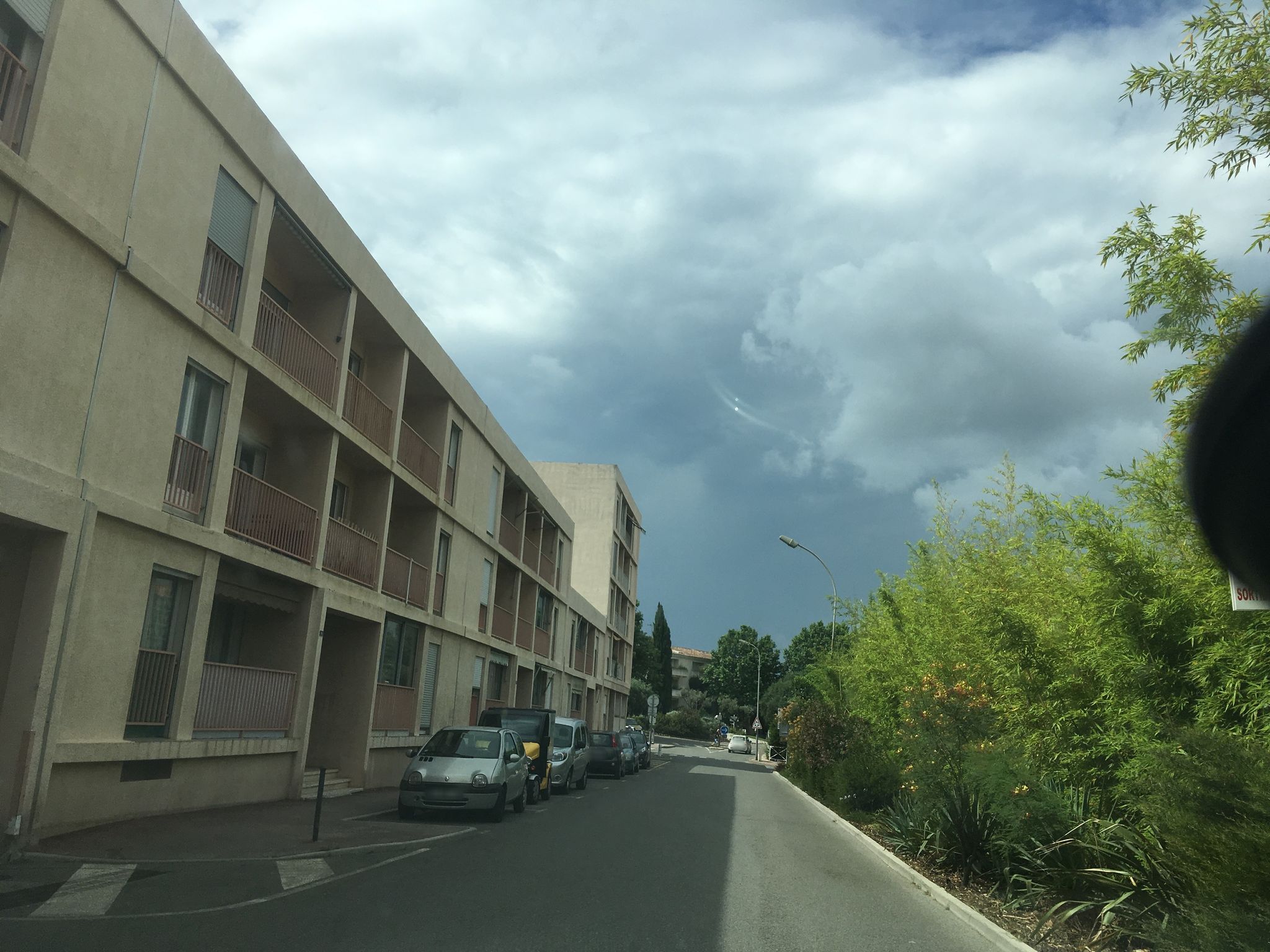Street view of La Londe-les-Maures