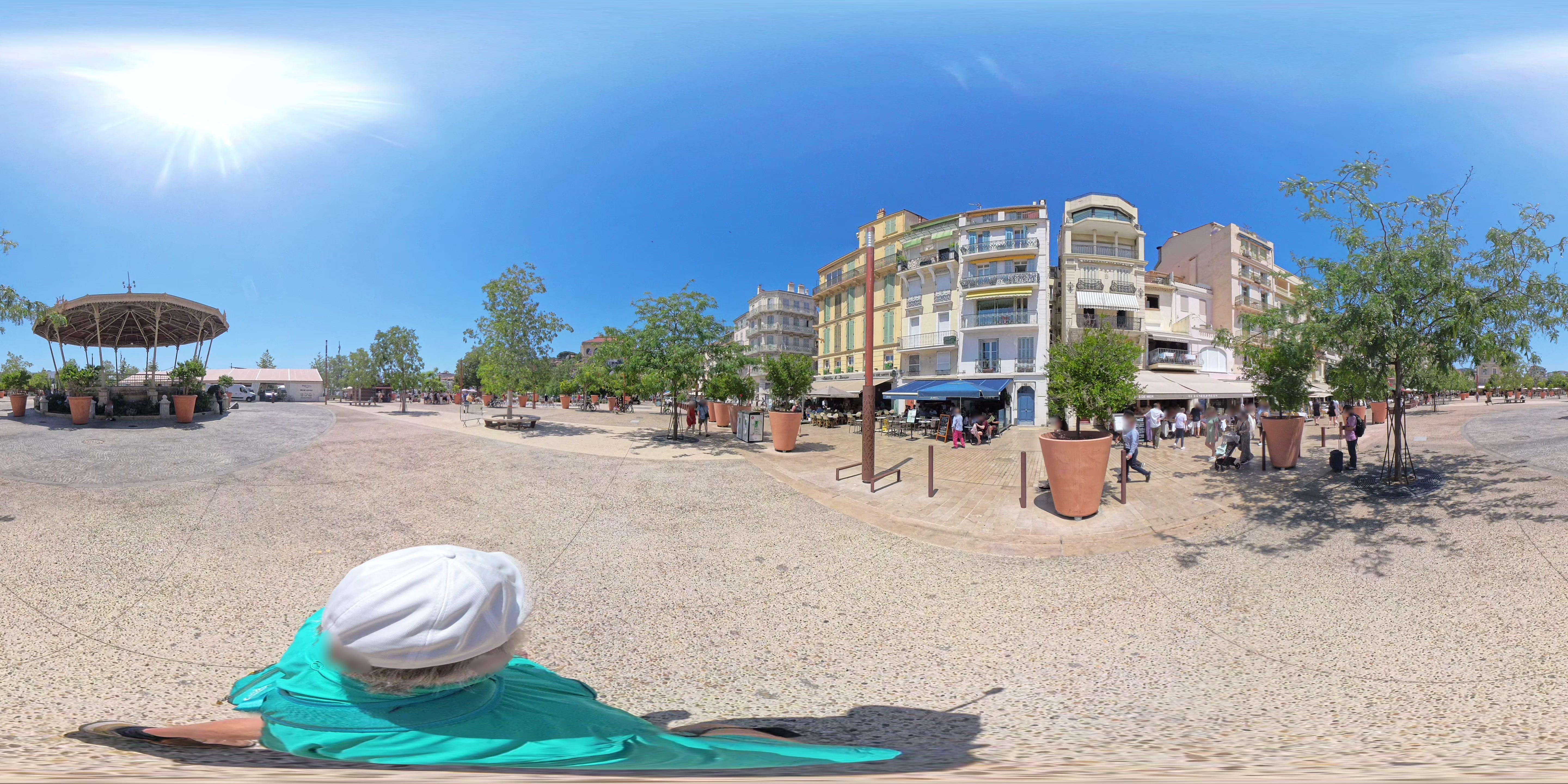 Street view of Cannes