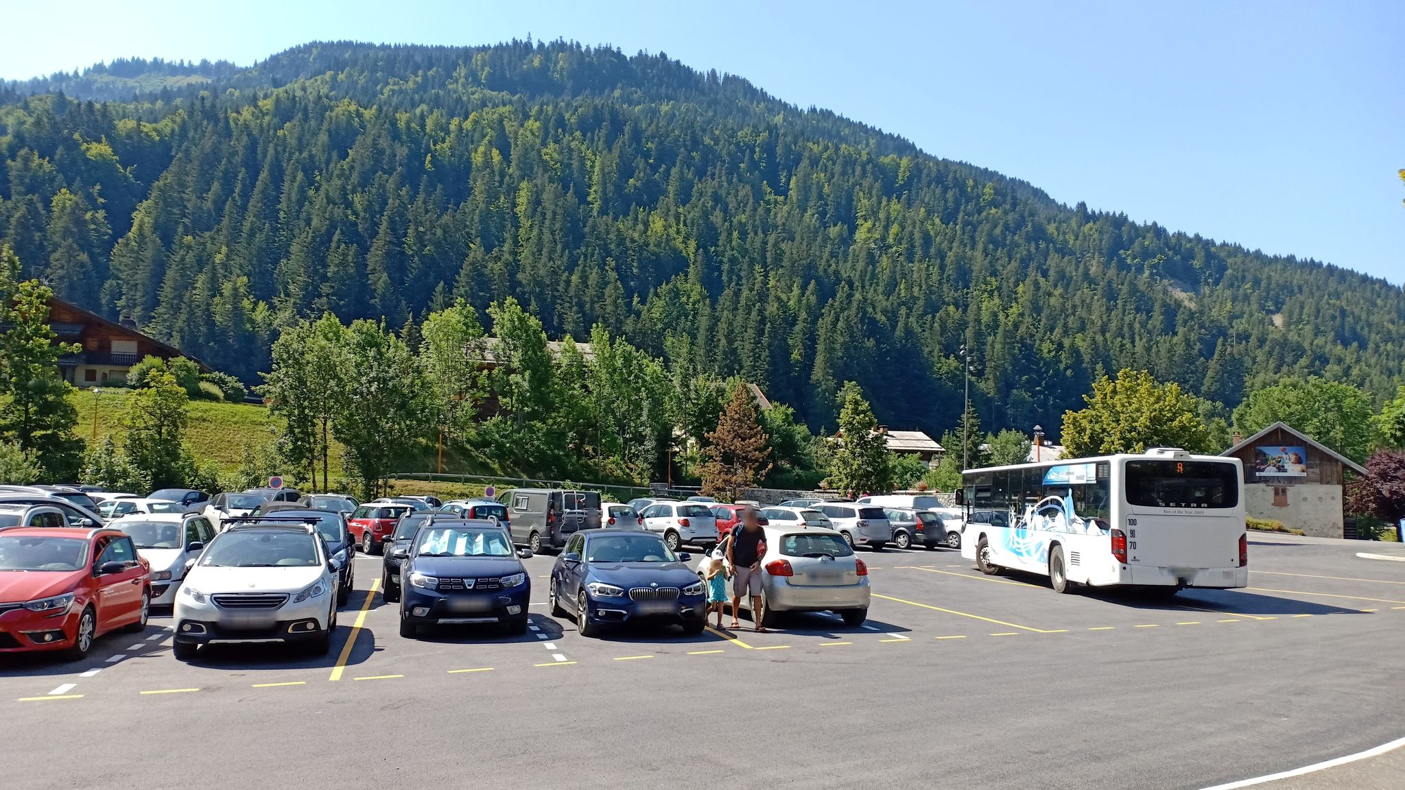 Street view of Le Grand-Bornand