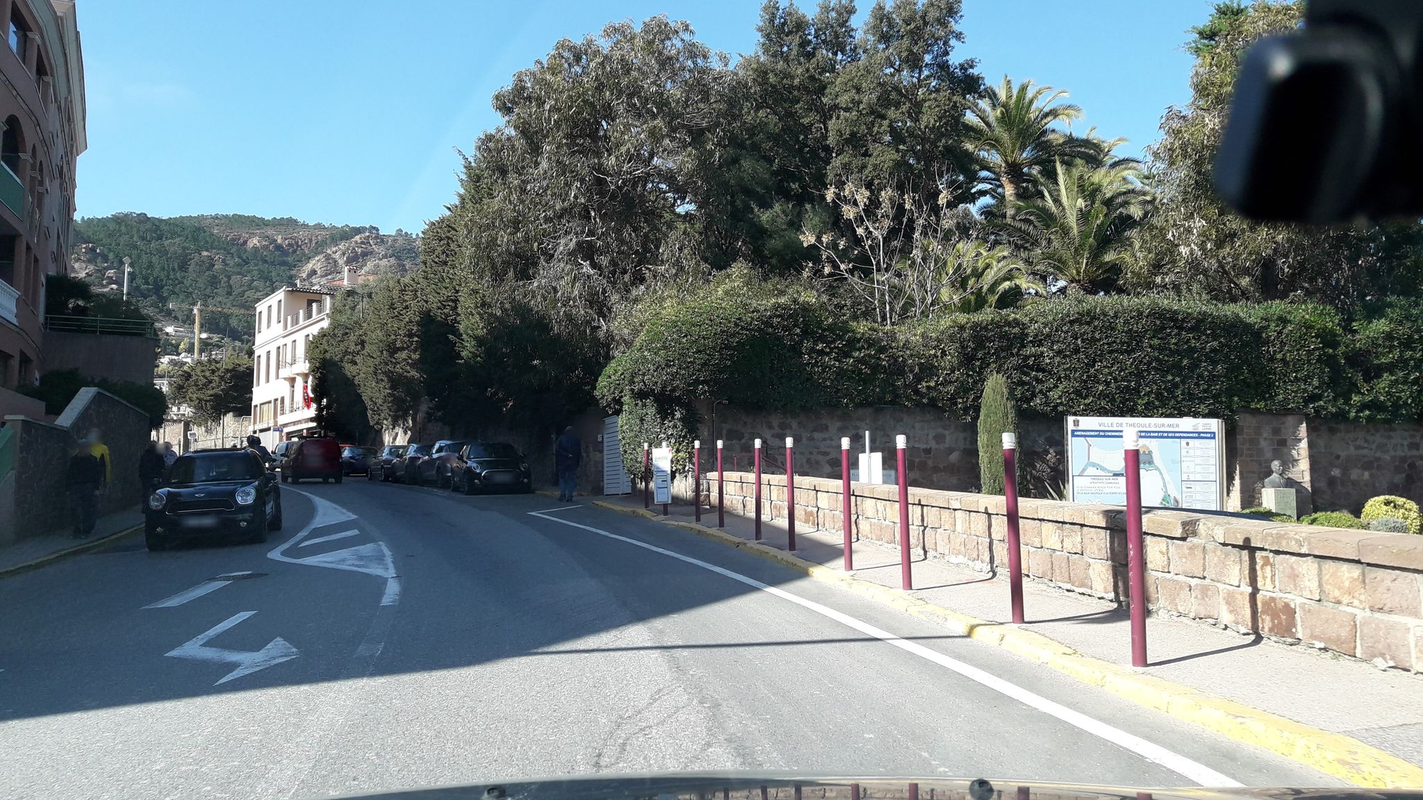 Street view of Théoule-sur-Mer