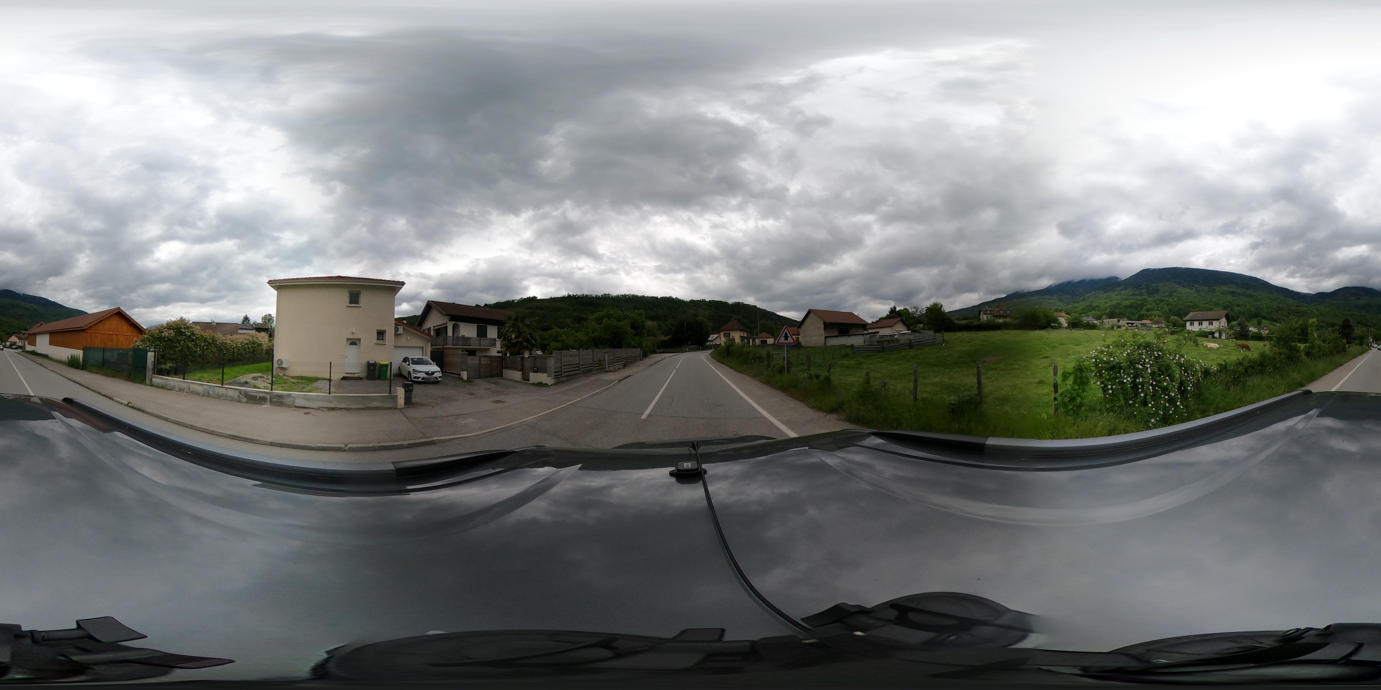 Street view of Vaulnaveys-le-Haut