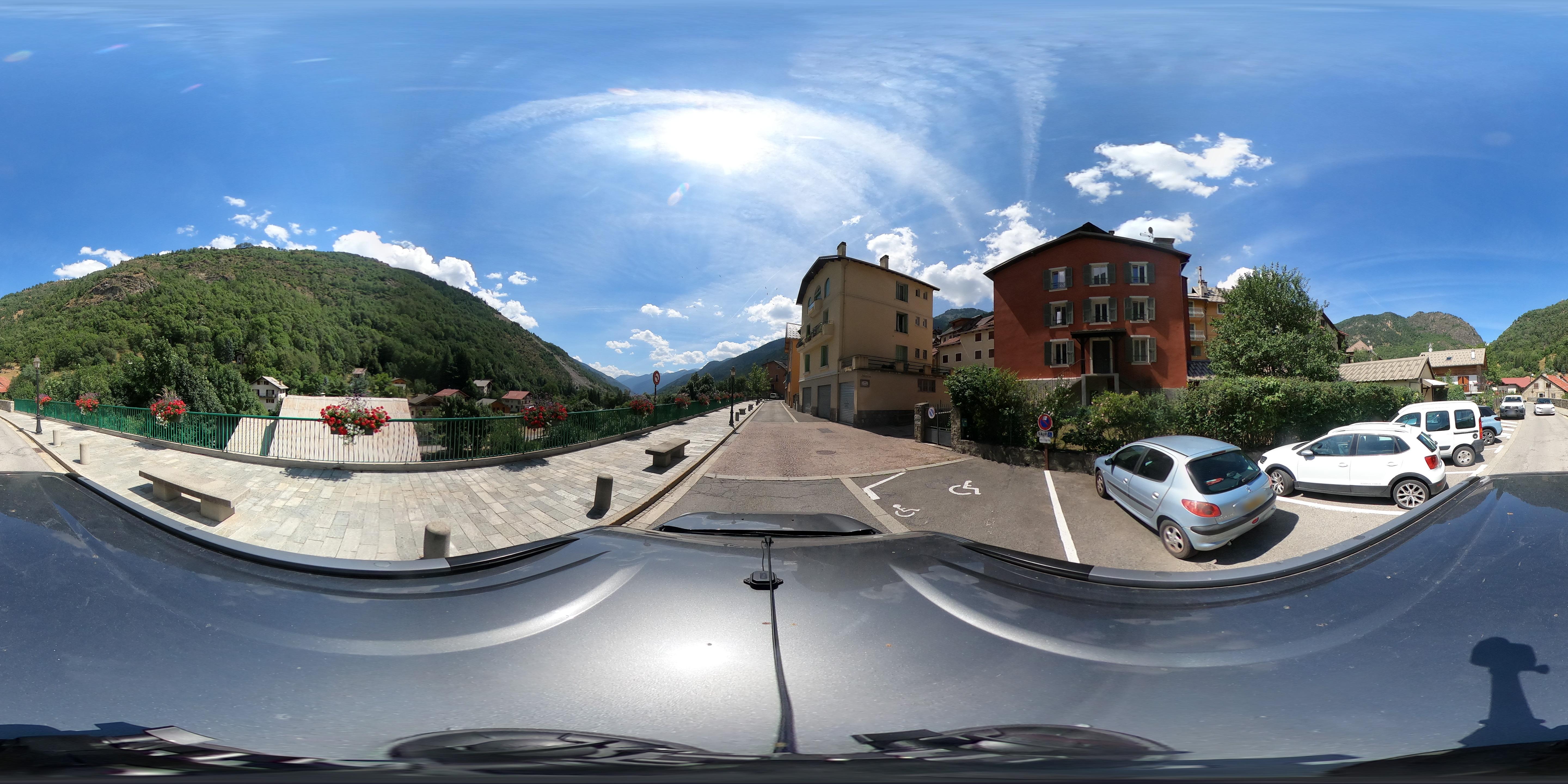 Street view of Saint-Étienne-de-Tinée