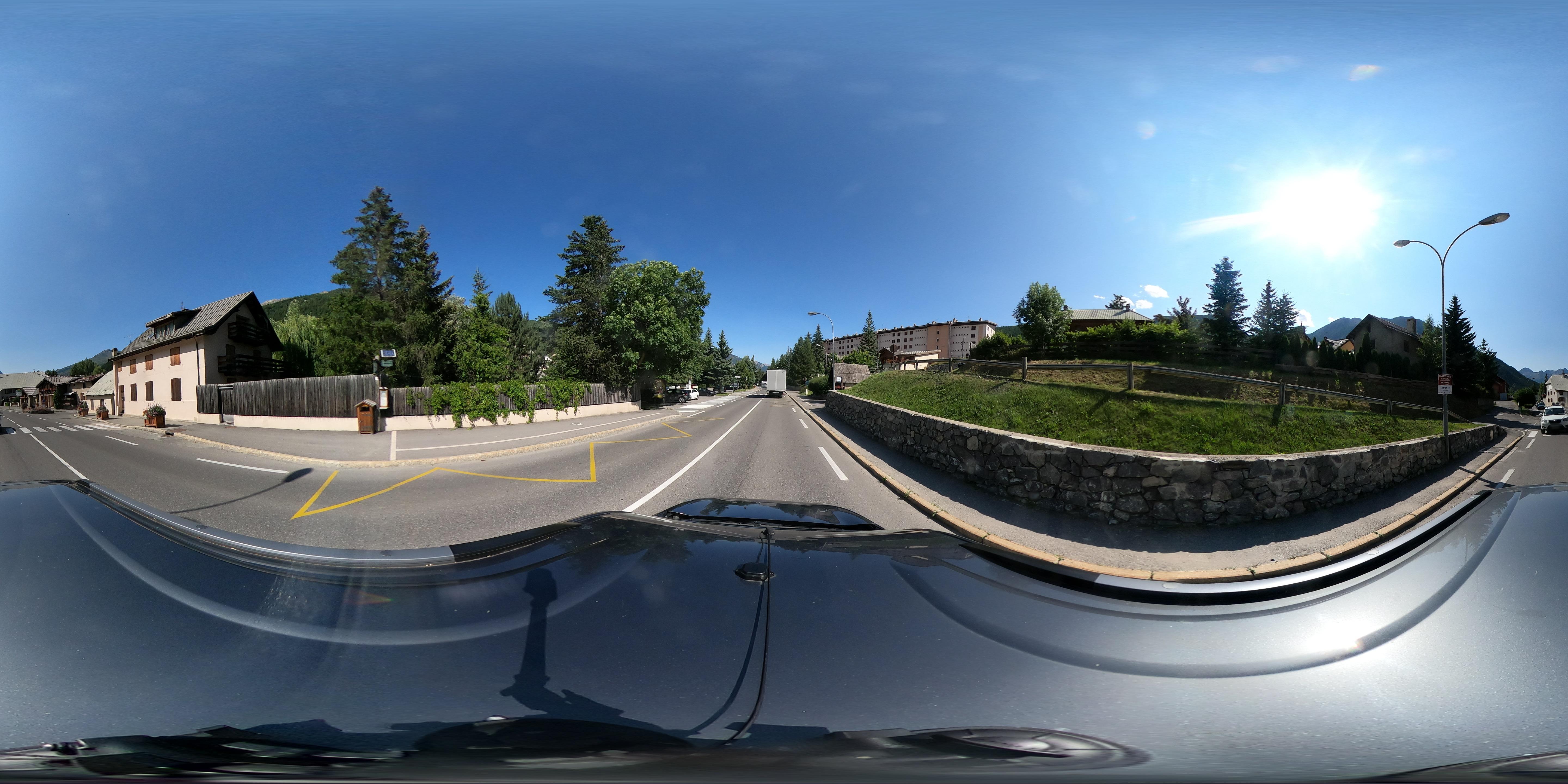 Street view of Villeneuve