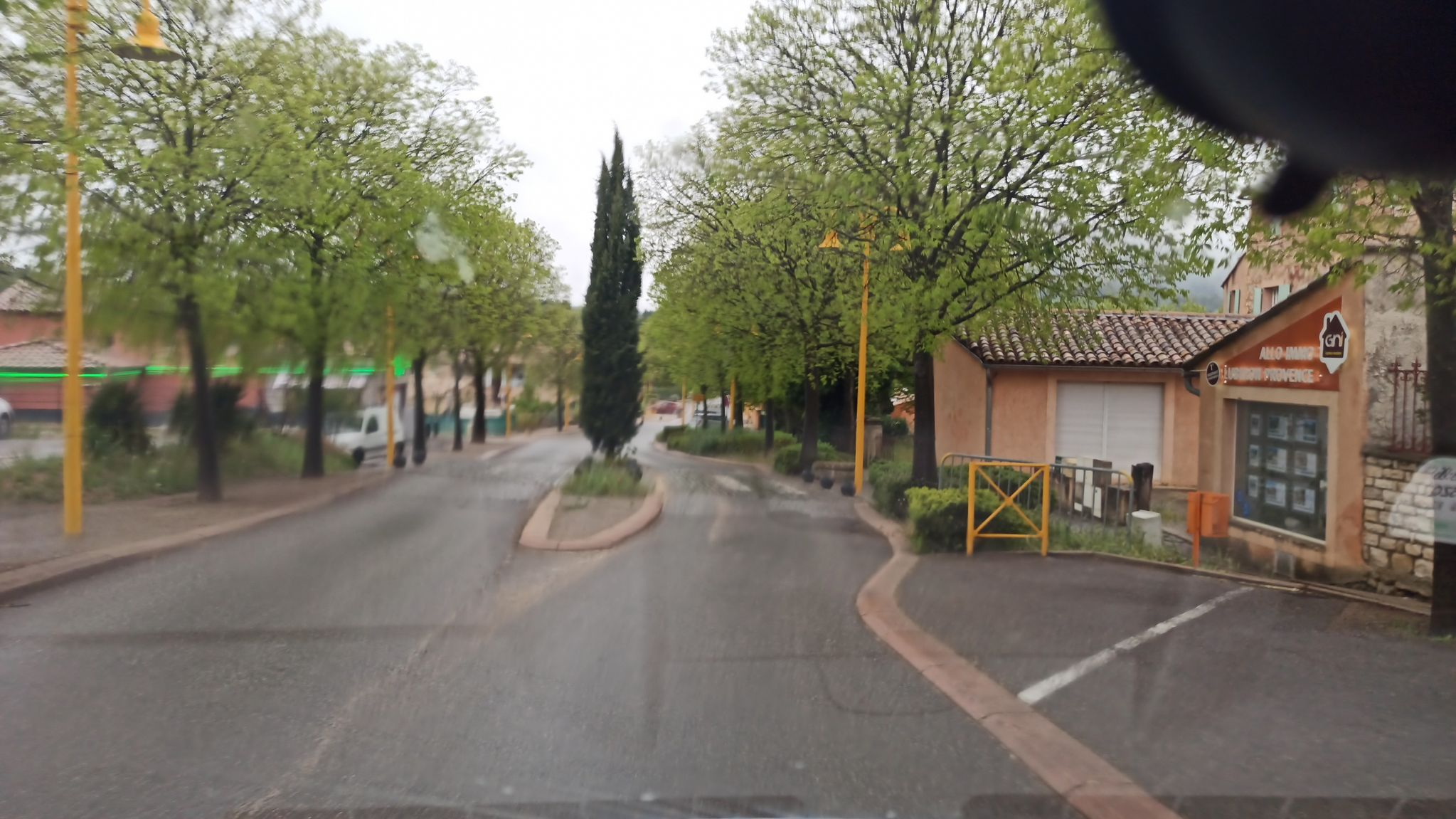 Street view of Gargas