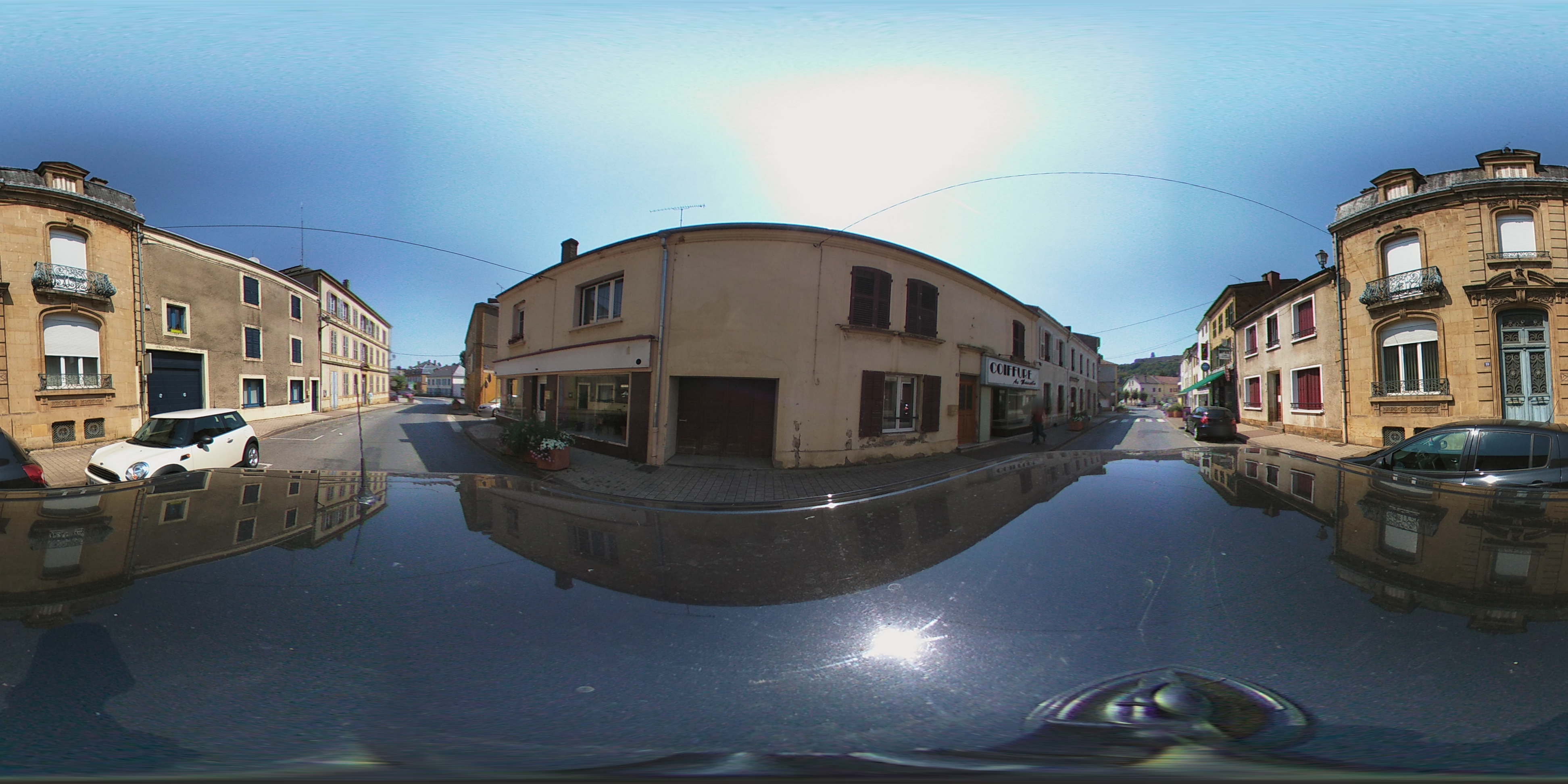 Street view of Montmédy