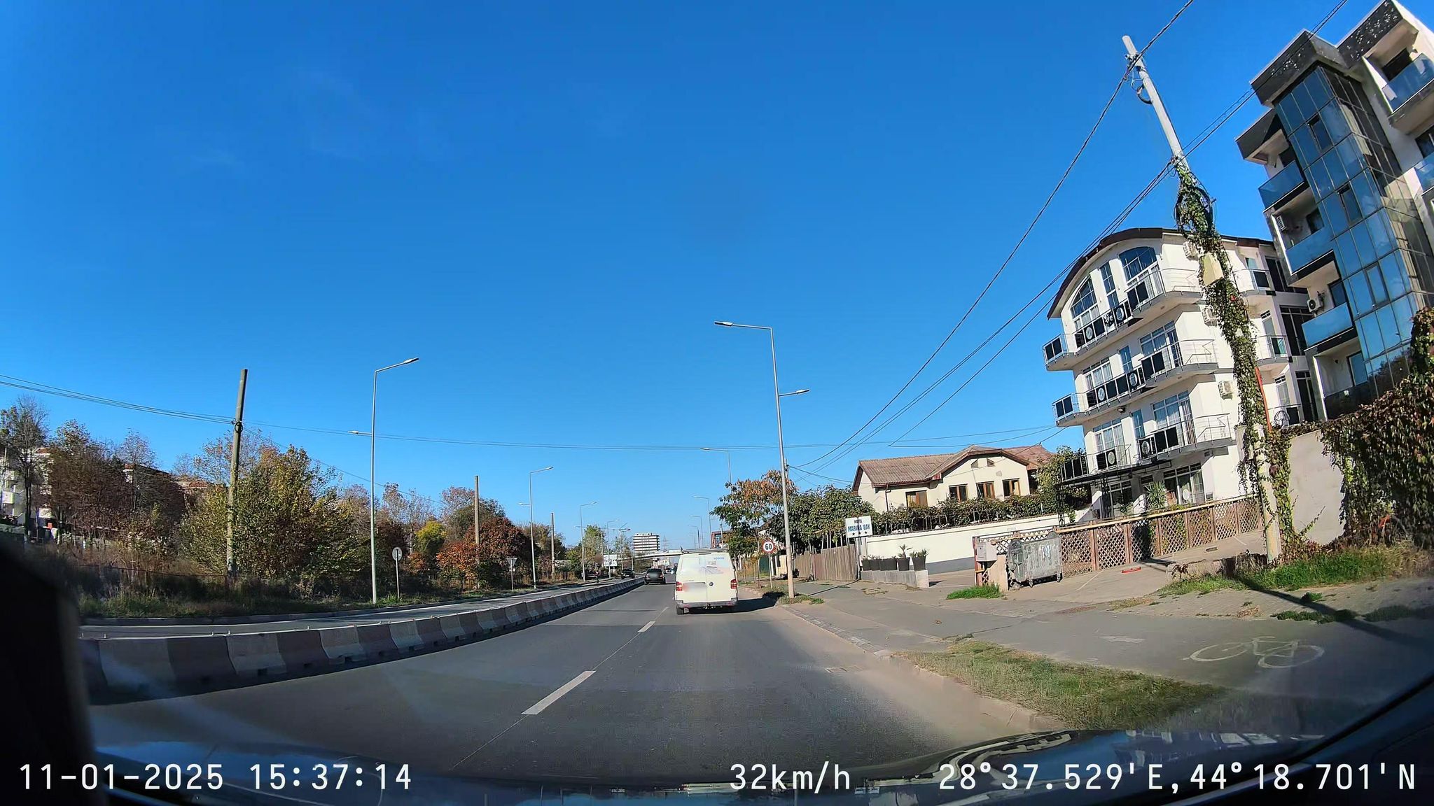 Street view of Mamaia-Sat