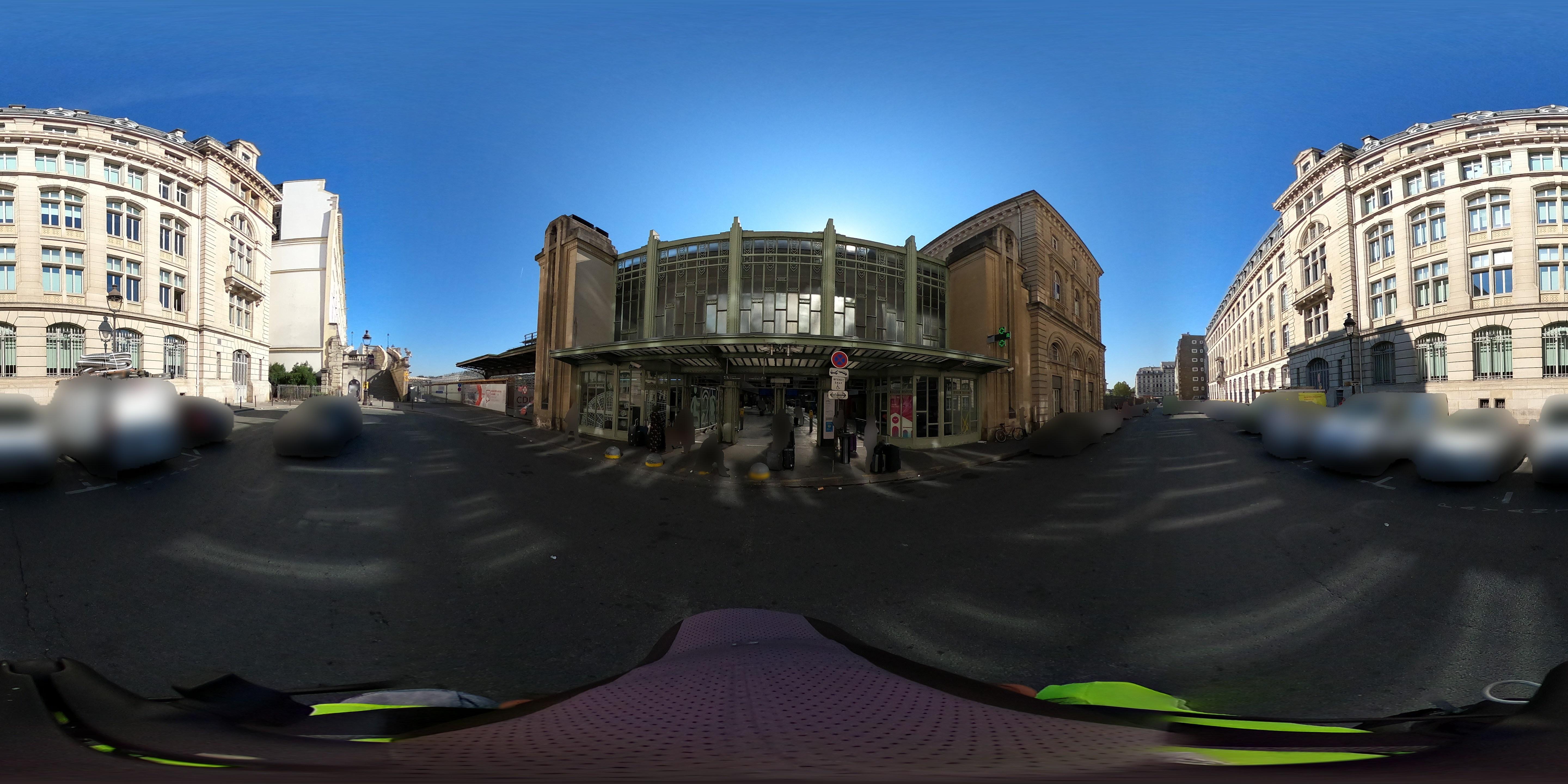 Street view of Paris 10e Arrondissement