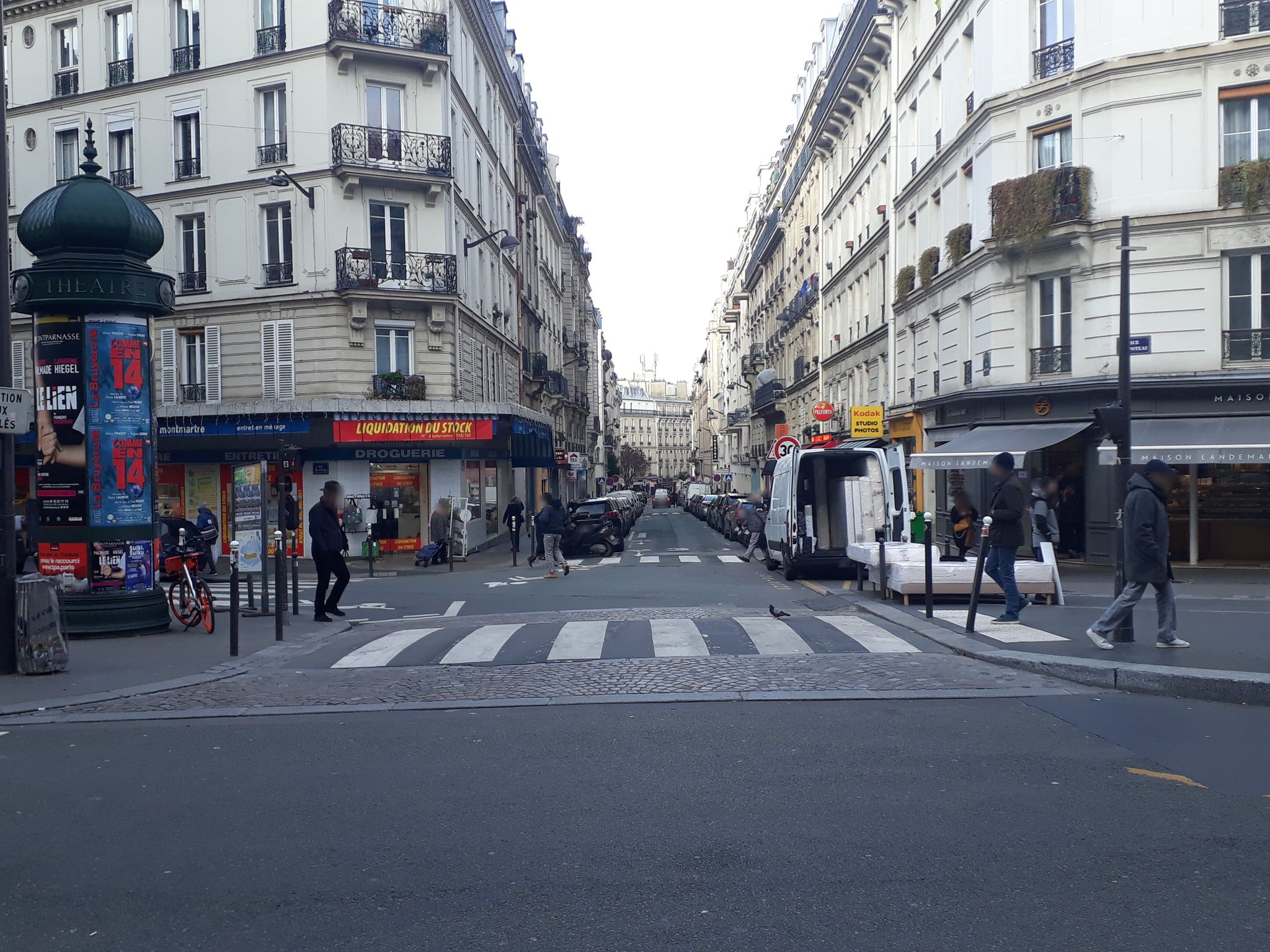 Street view of Paris 18 Buttes-Montmartre