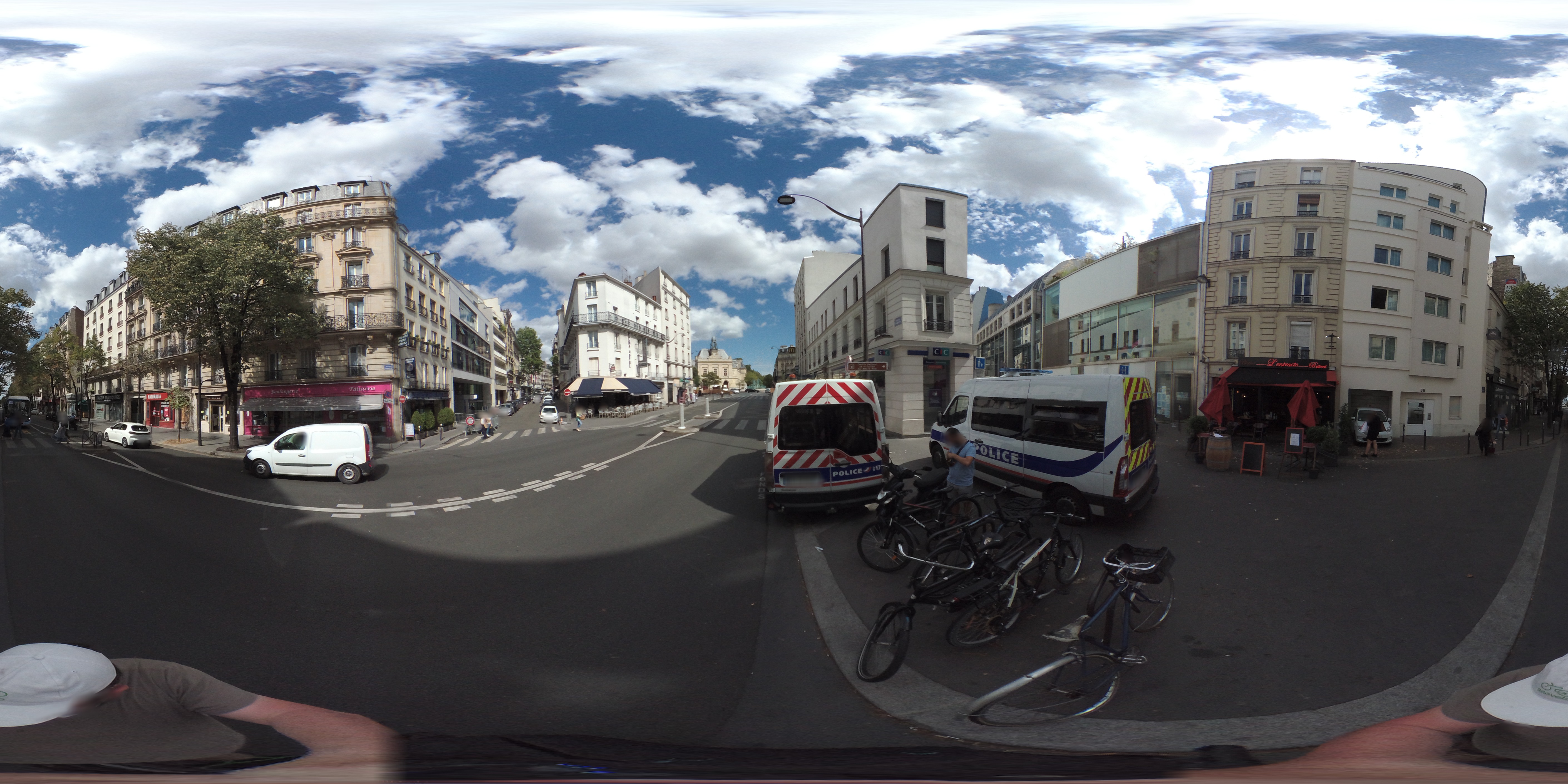 Street view of Paris 20 Ménilmontant
