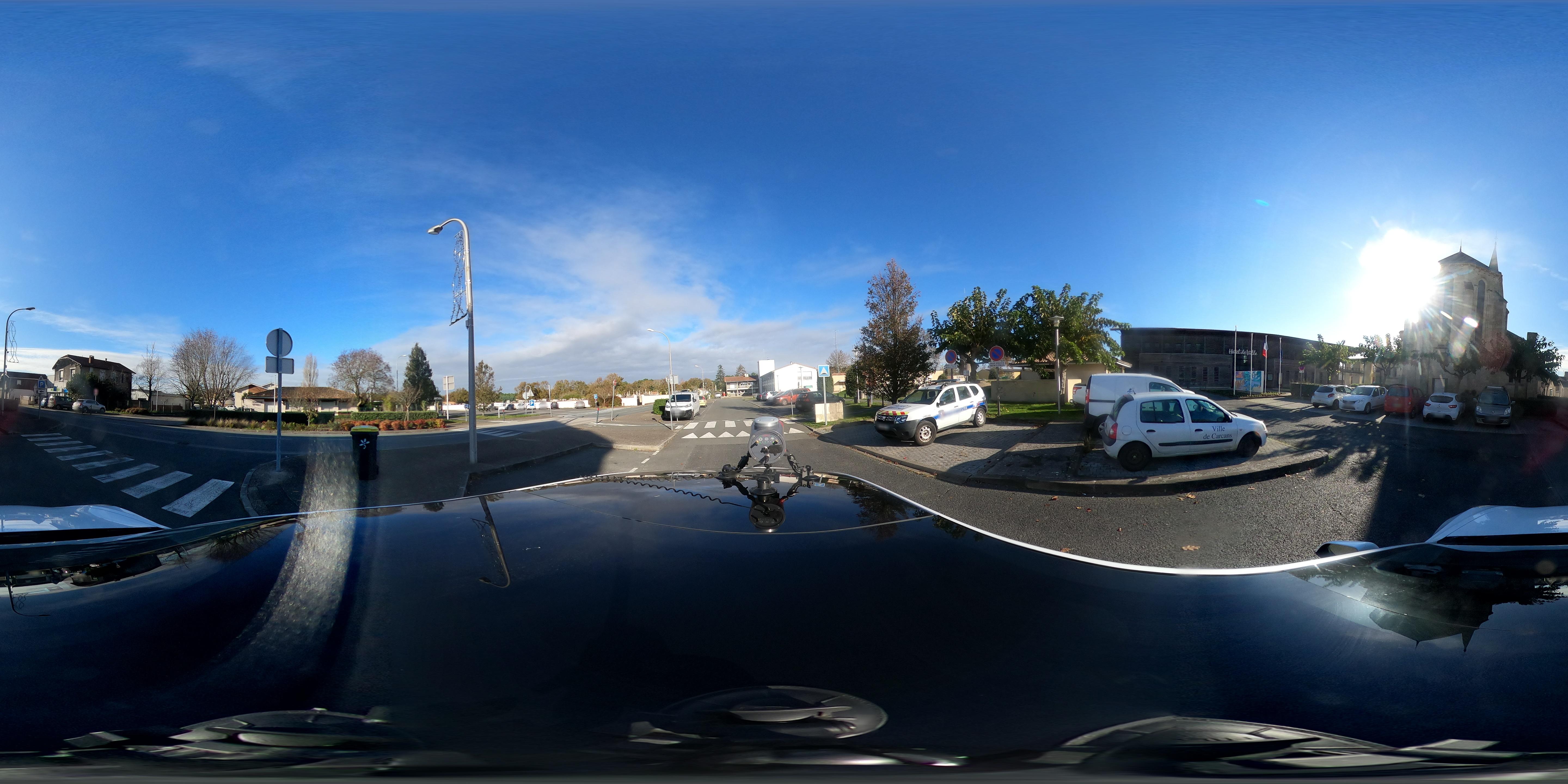 Street view of Carcans