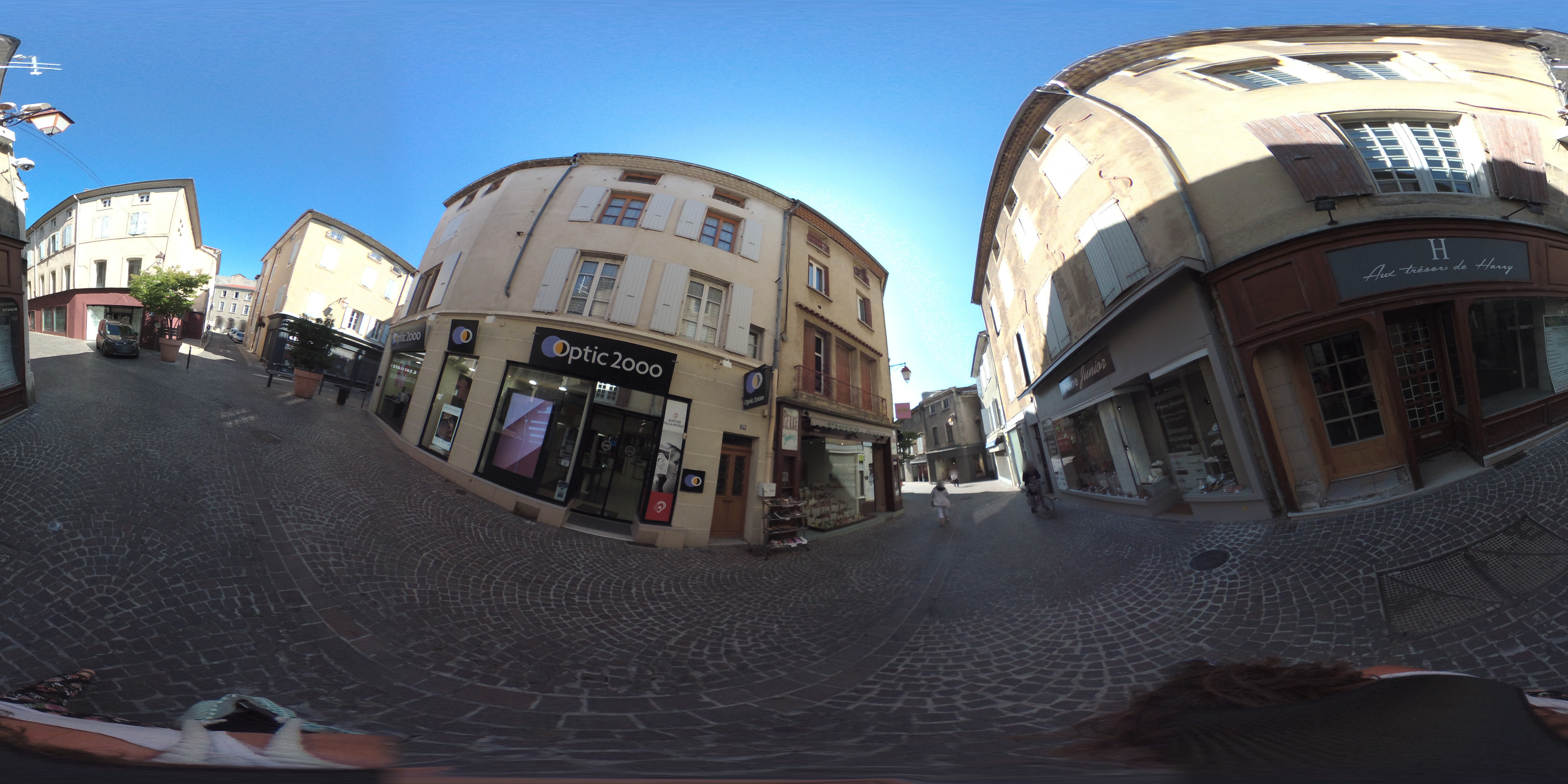 Street view of Tournon-sur-Rhône