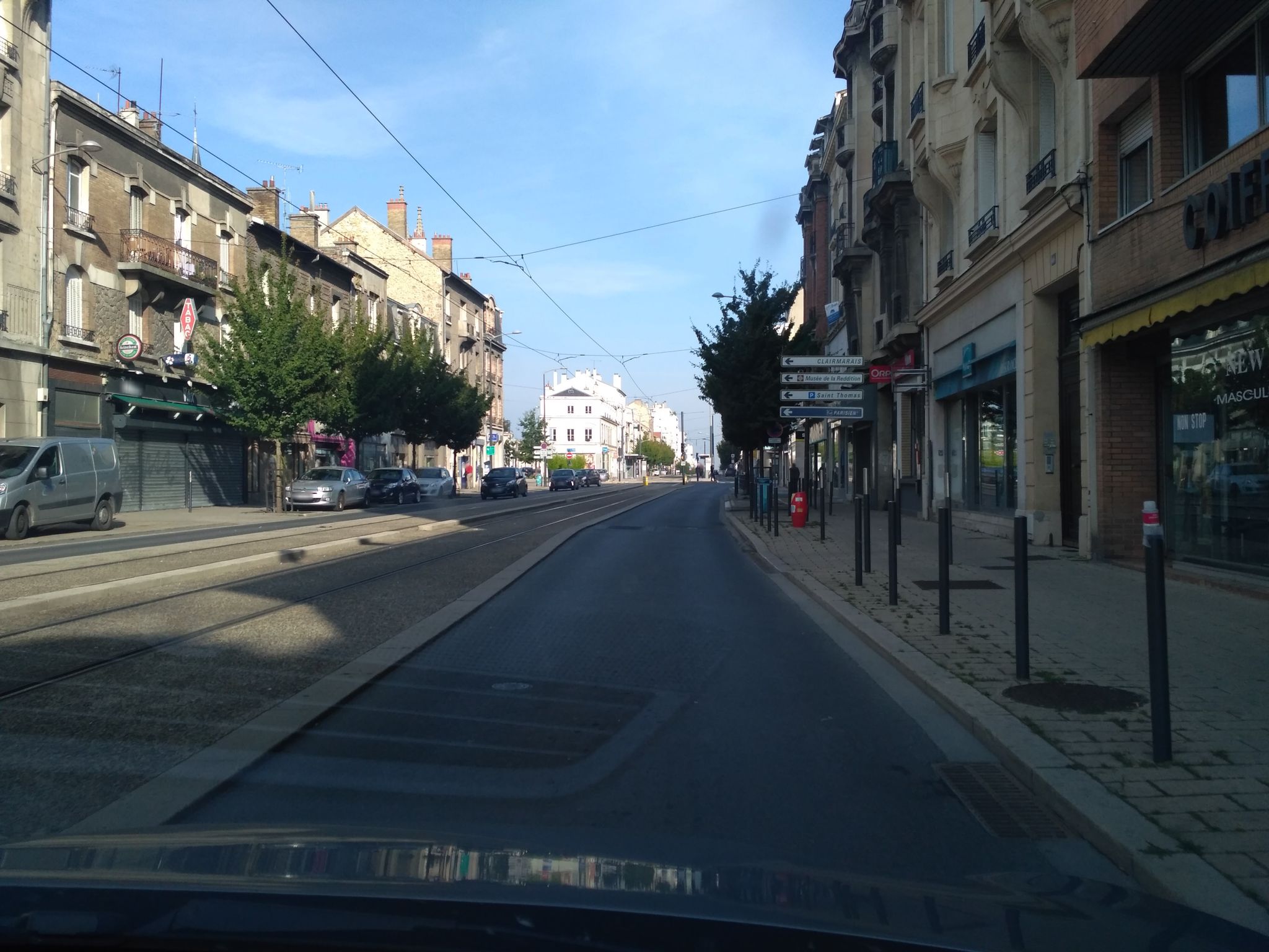 Street view of Reims