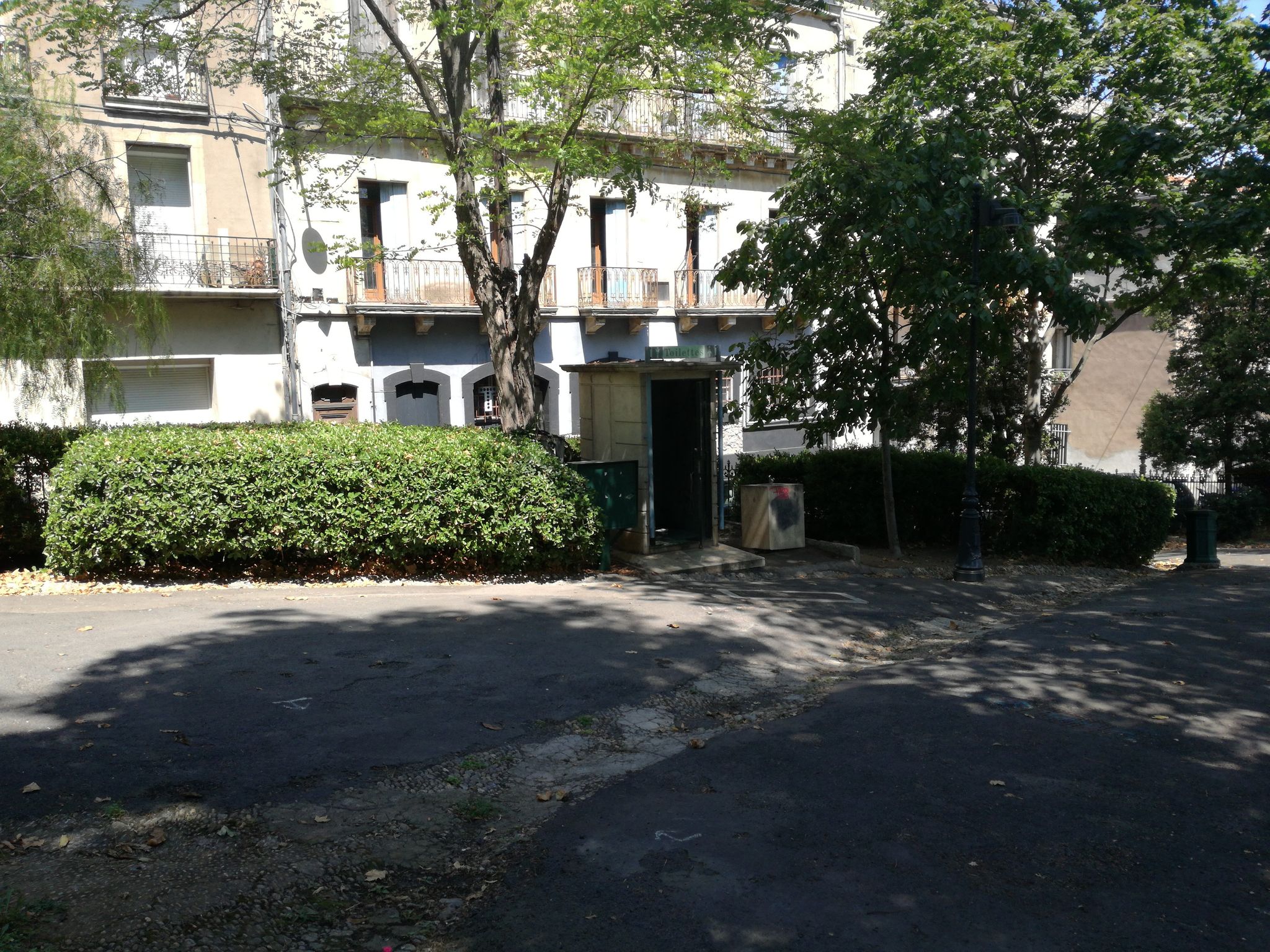 Street view of Sète