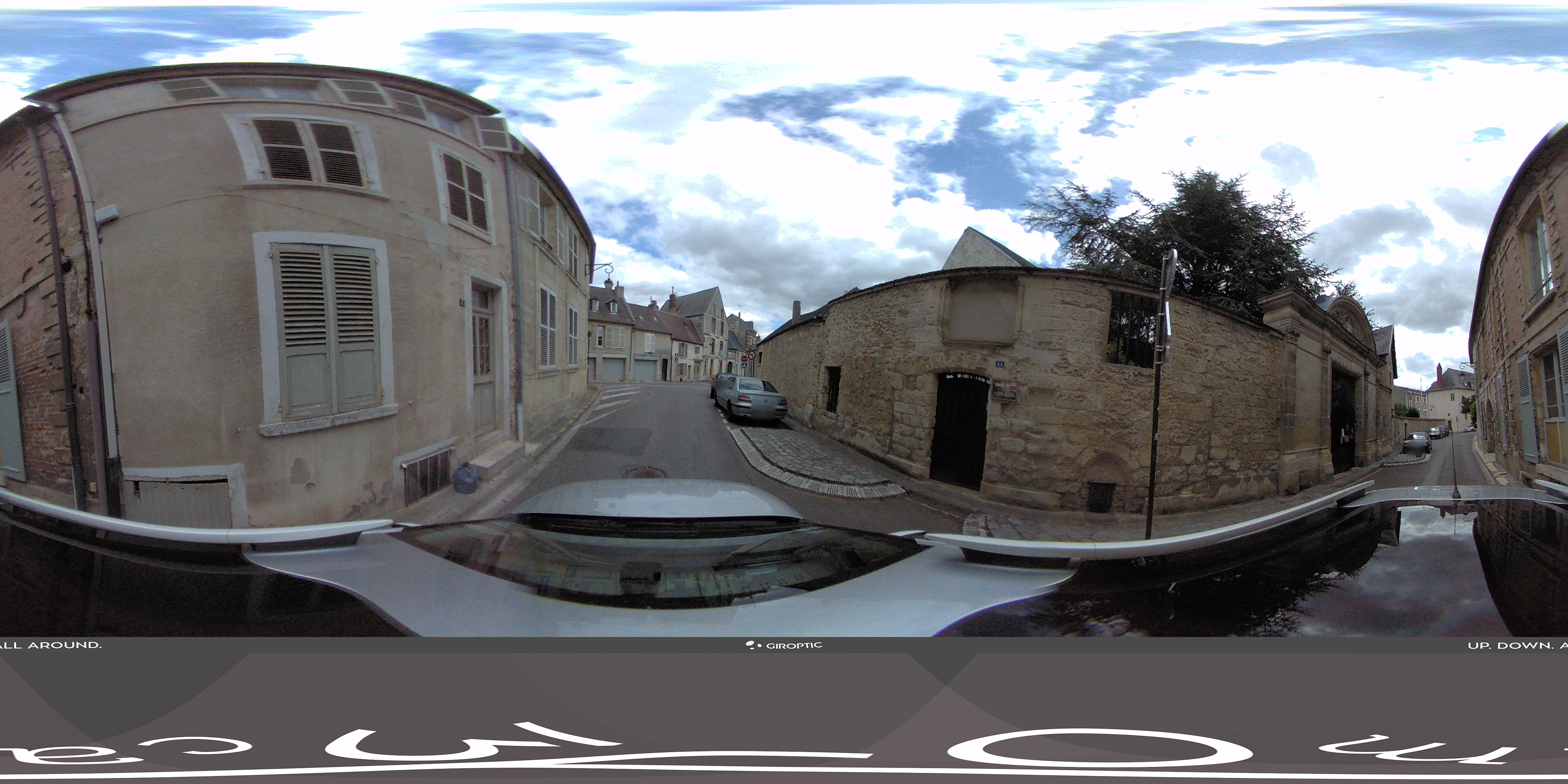 Street view of Laon
