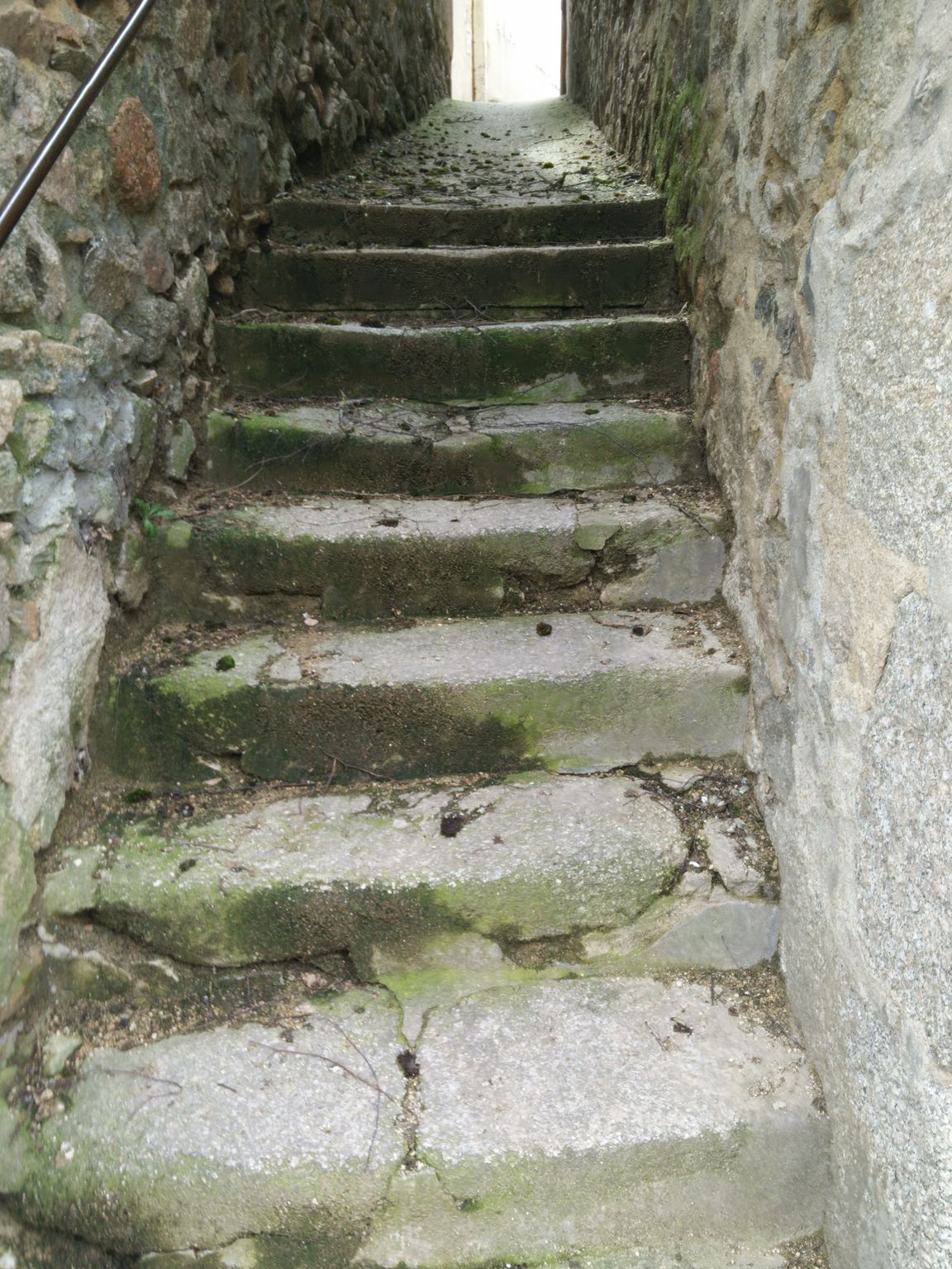 Street view of Château-Chinon(Ville)