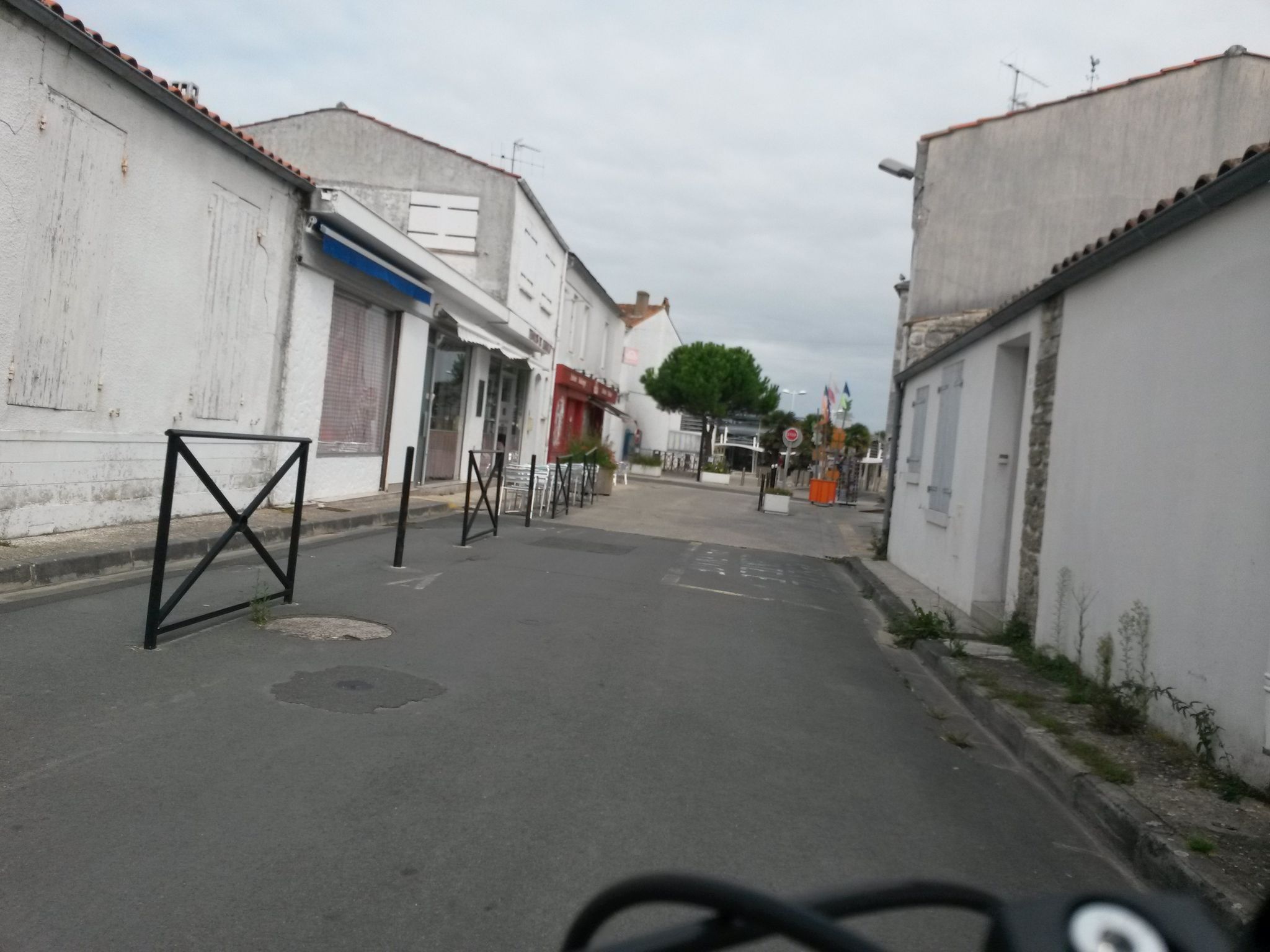 Street view of Saint-Trojan-les-Bains