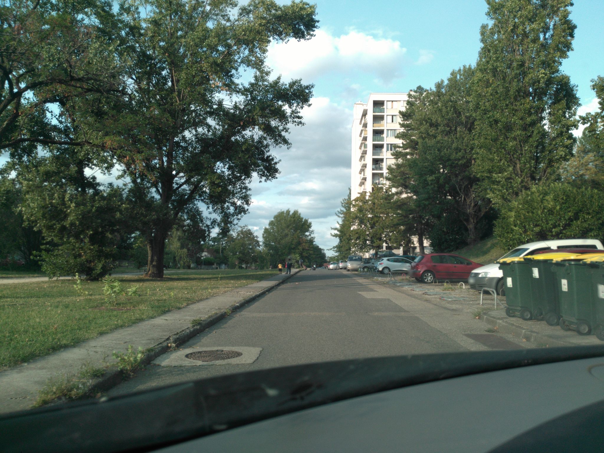 Street view of Caluire-et-Cuire