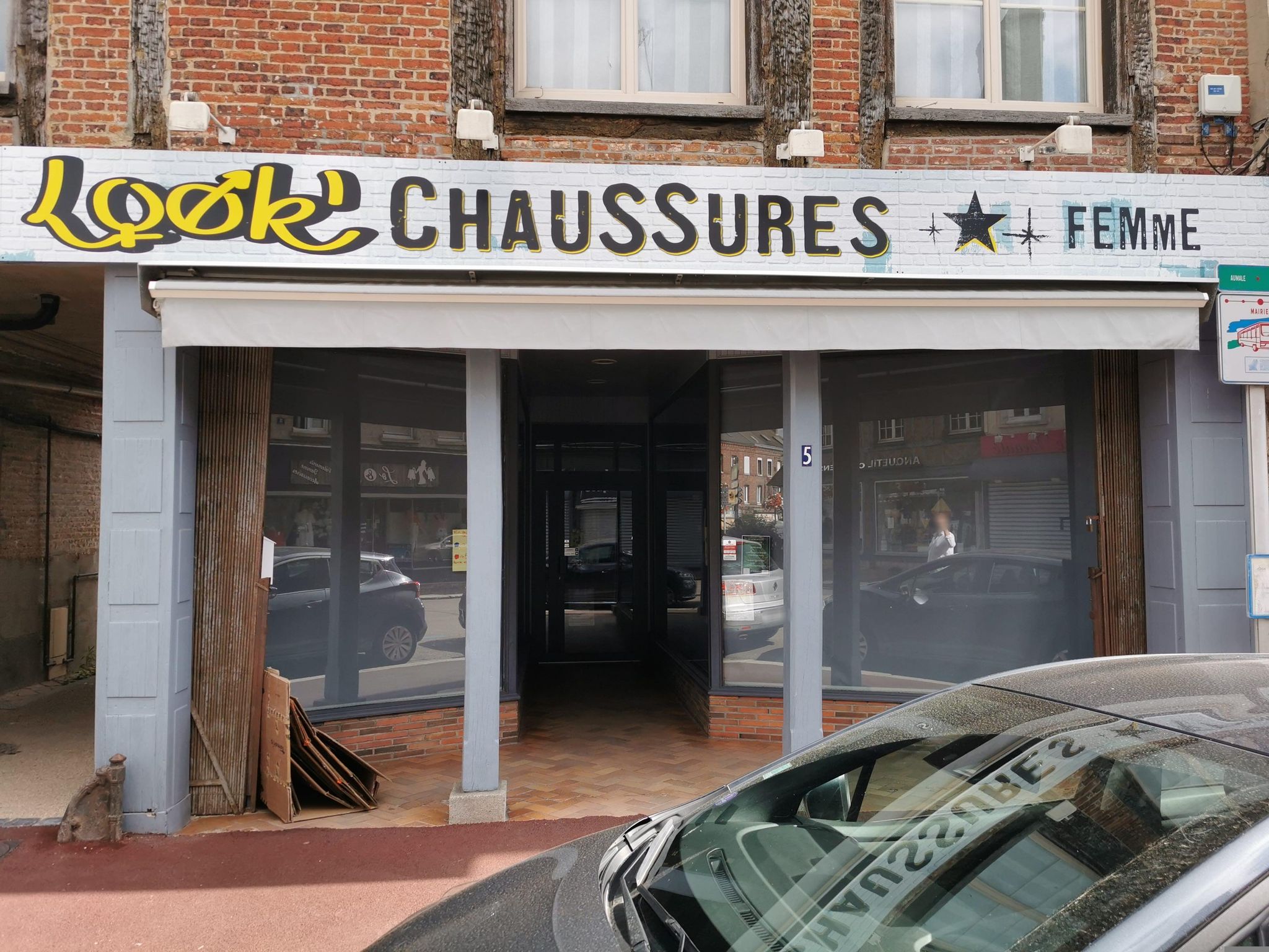 Street view of Forges-les-Eaux
