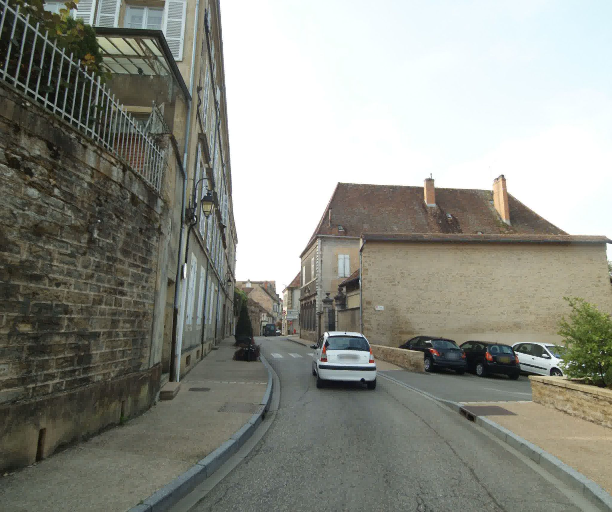 Street view of Charolles