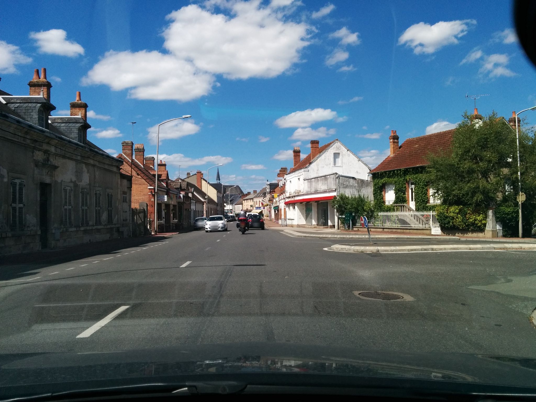Street view of Salbris