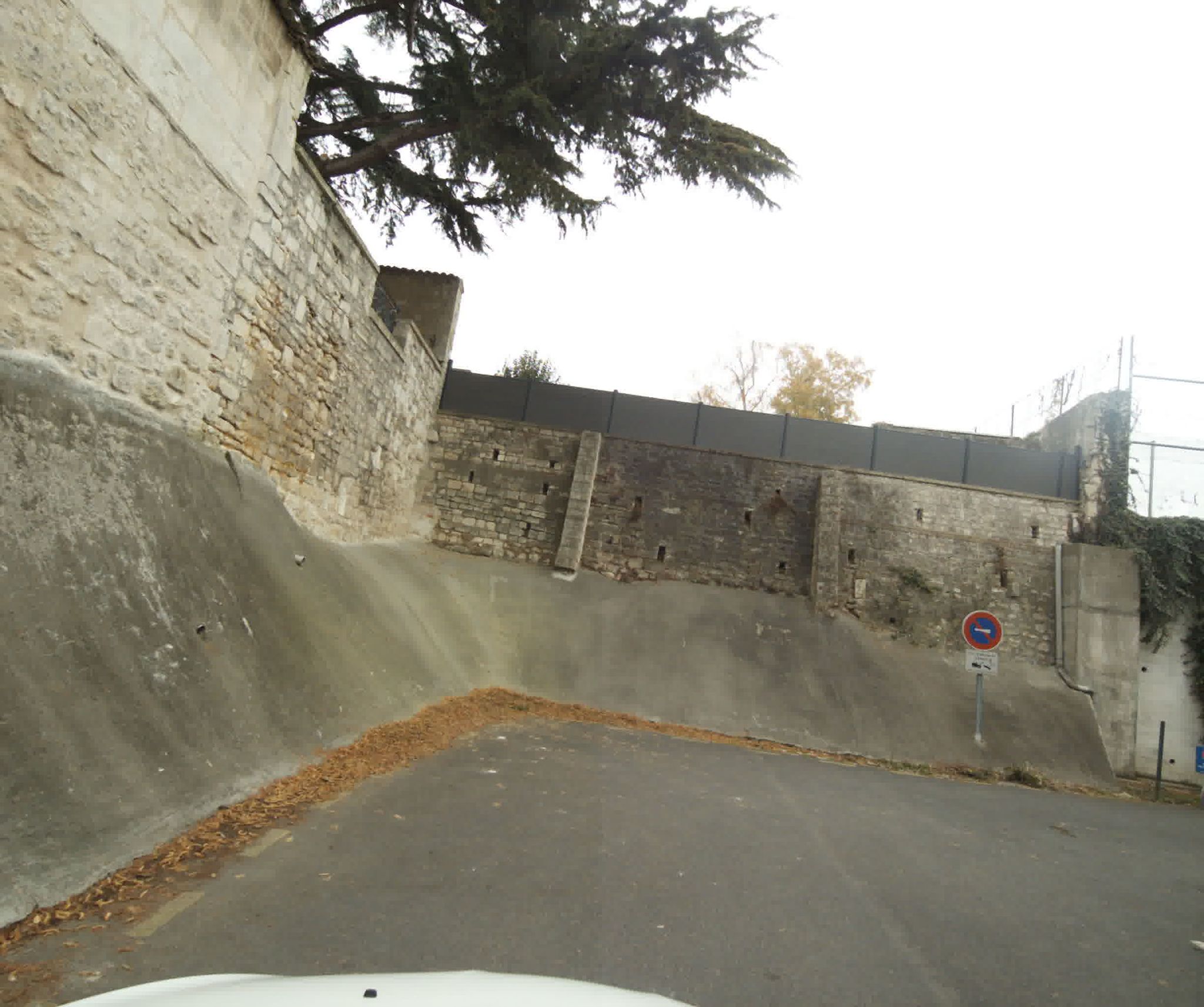 Street view of Saintes