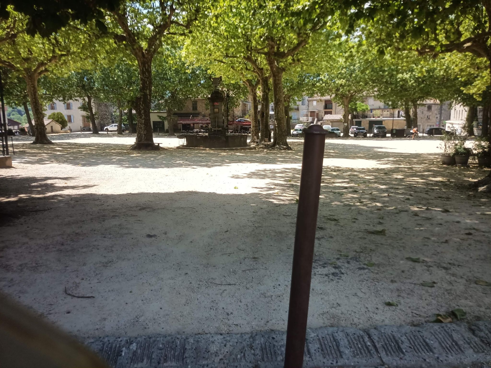 Street view of Jaujac