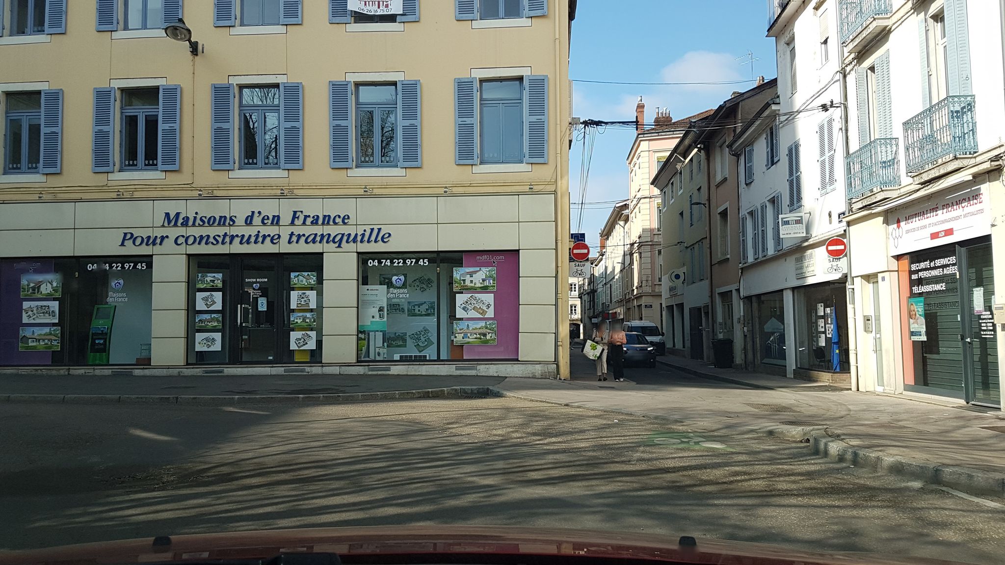 Street view of Bourg-en-Bresse