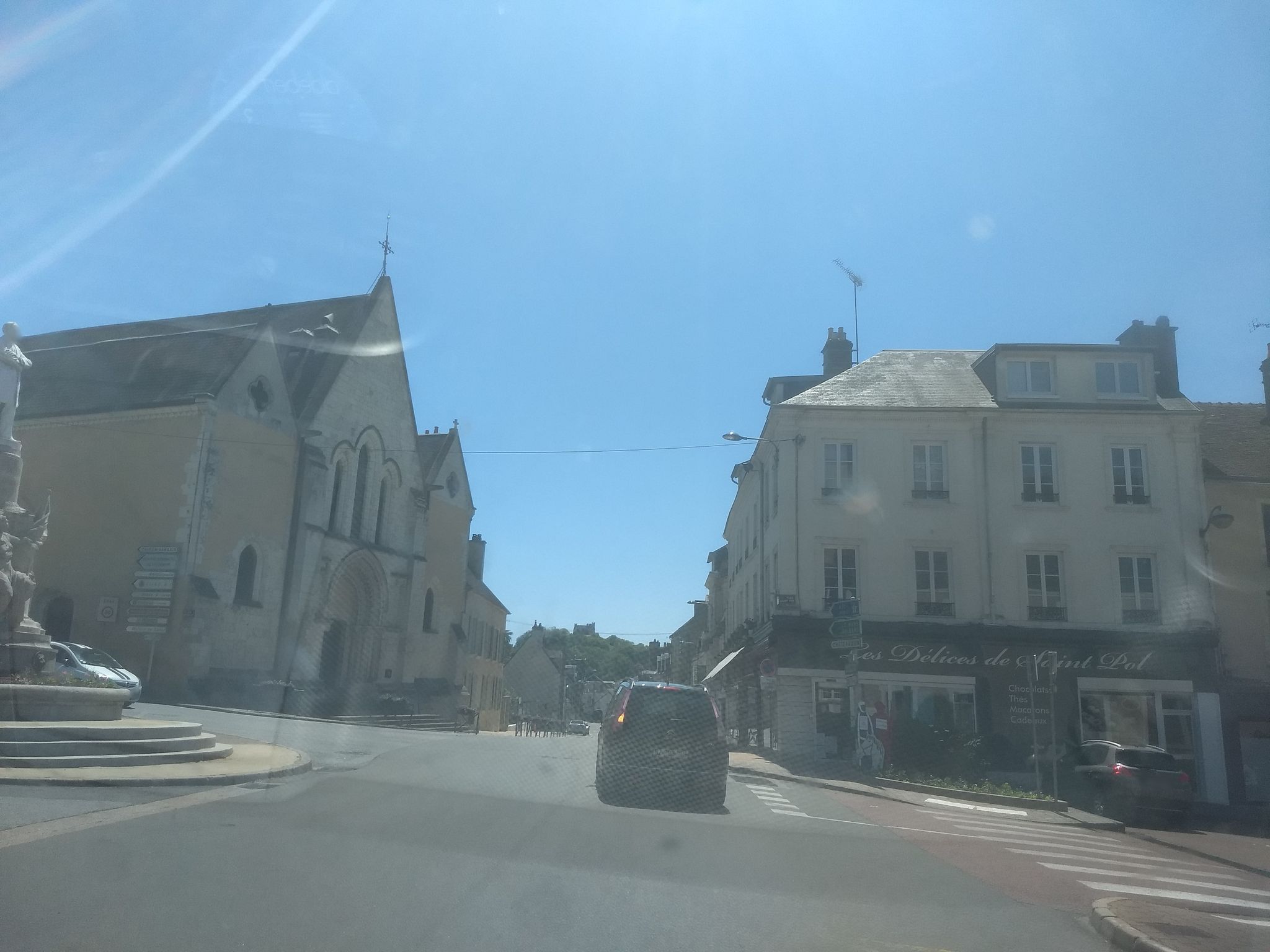 Street view of Nogent-le-Rotrou