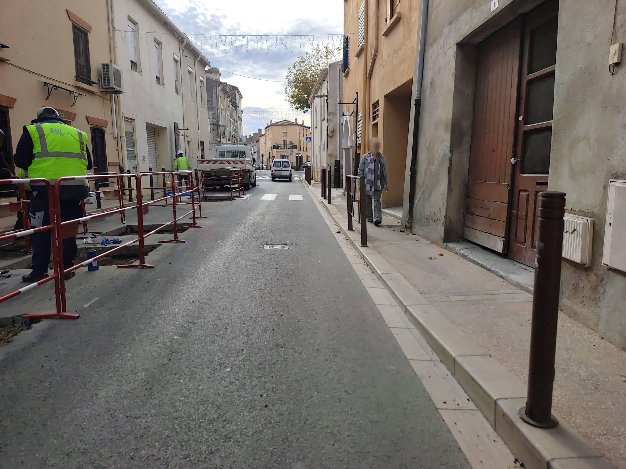 Street view of Salses-le-Château