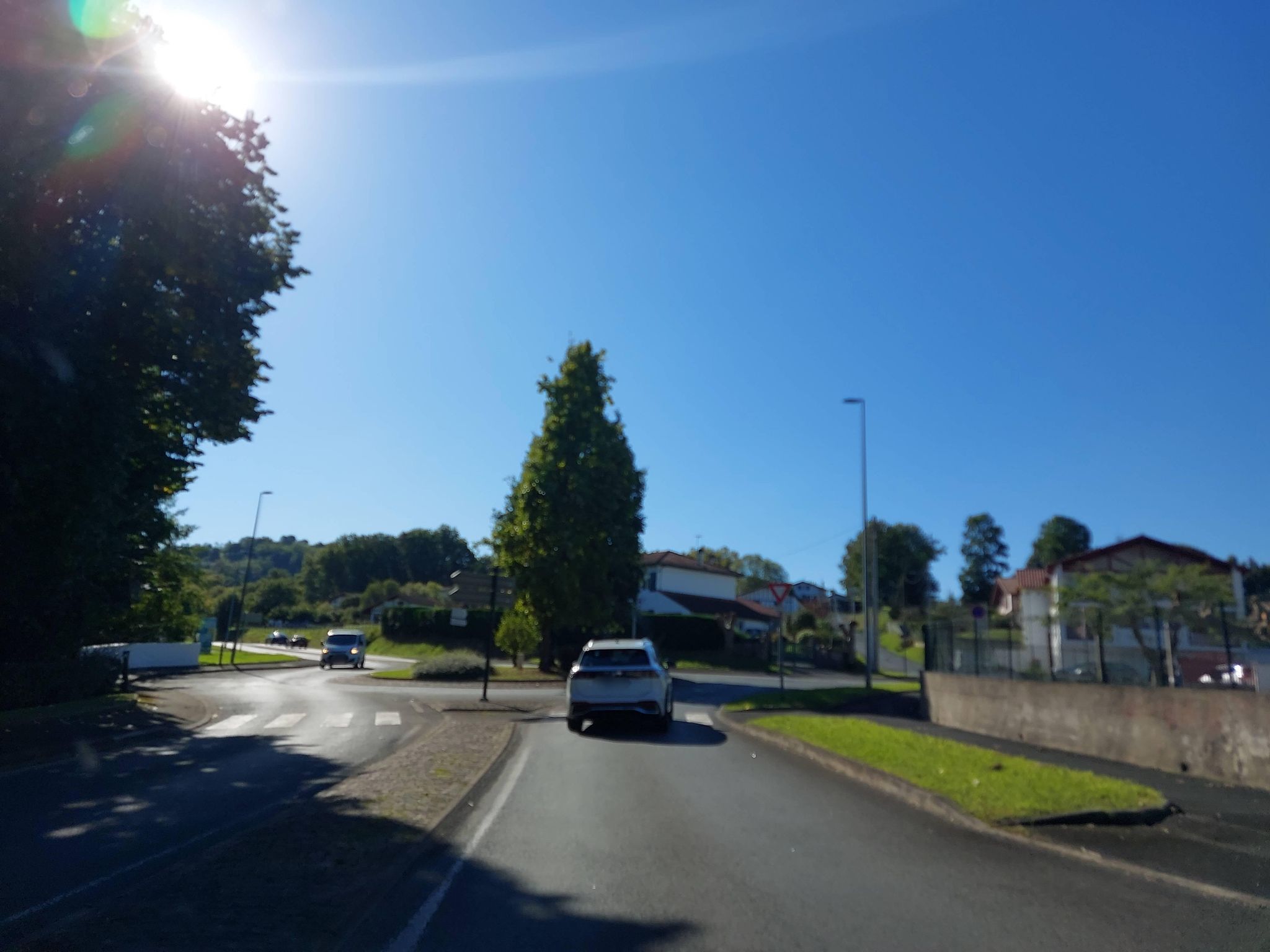 Street view of Souraïde