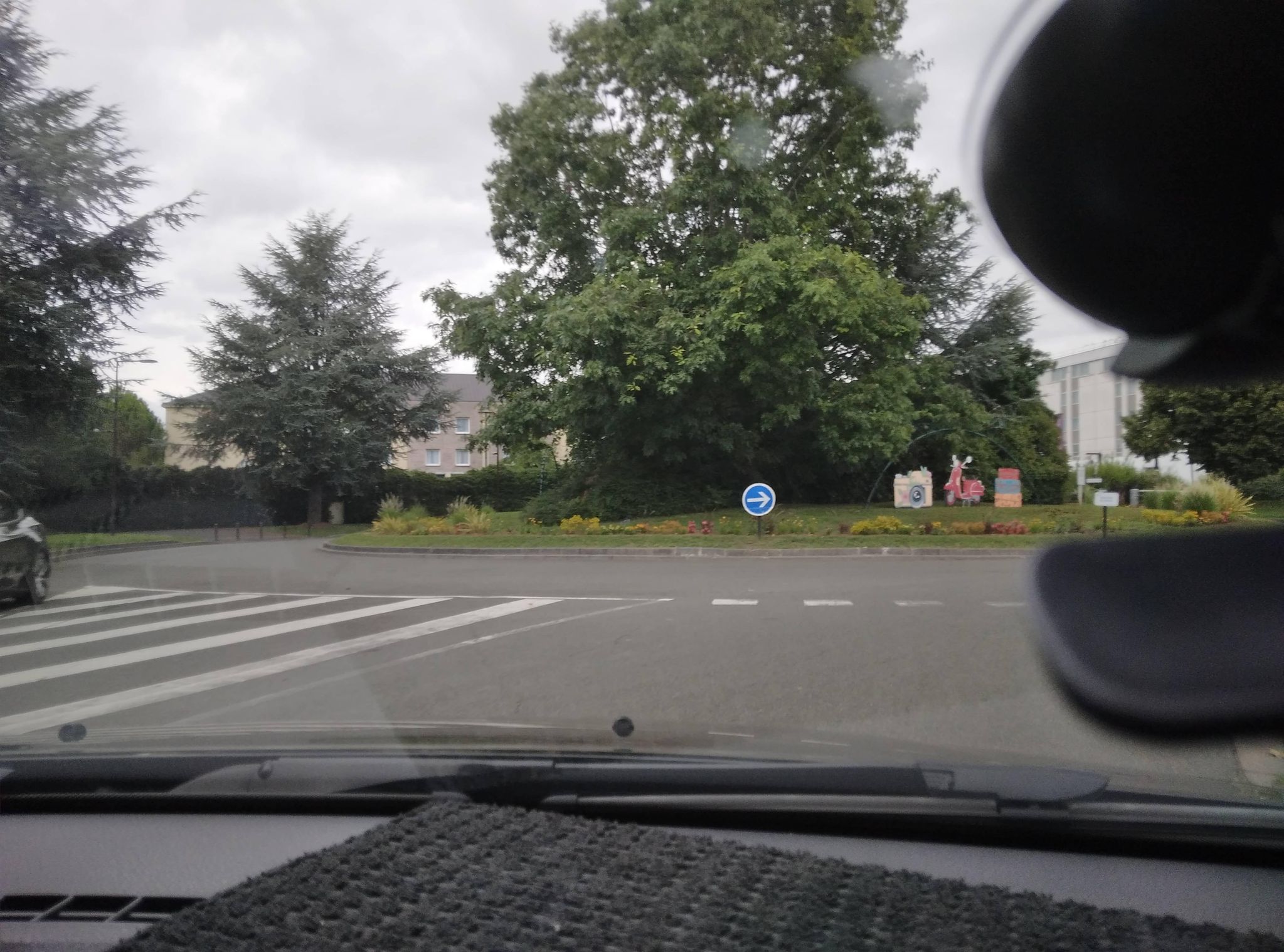 Street view of Roissy-en-France
