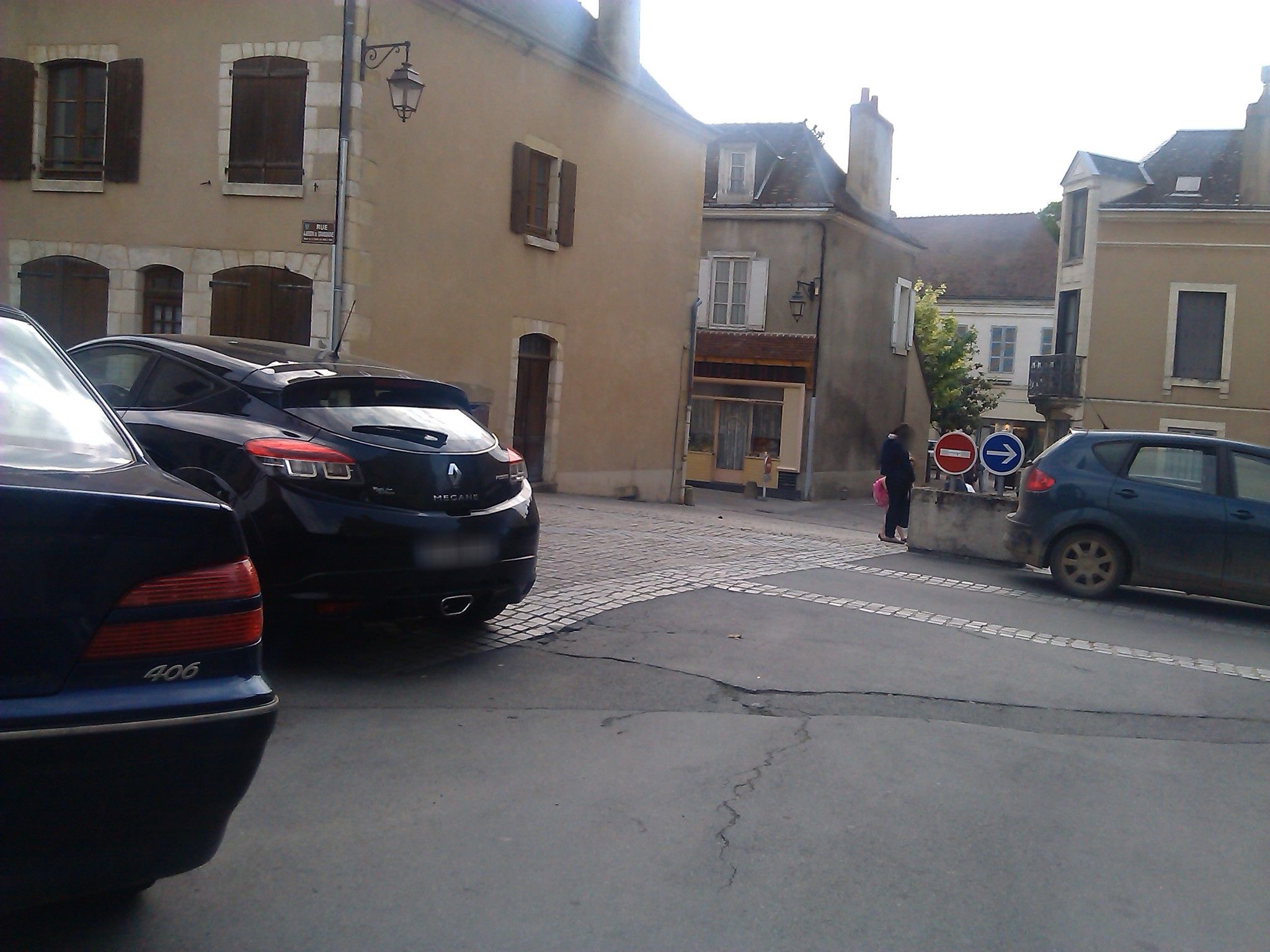 Street view of La Châtre