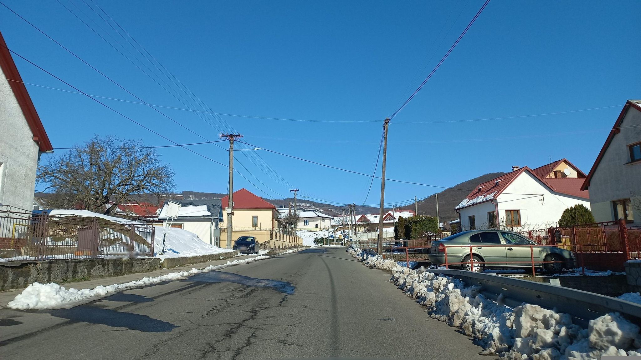 Street view of Vinné