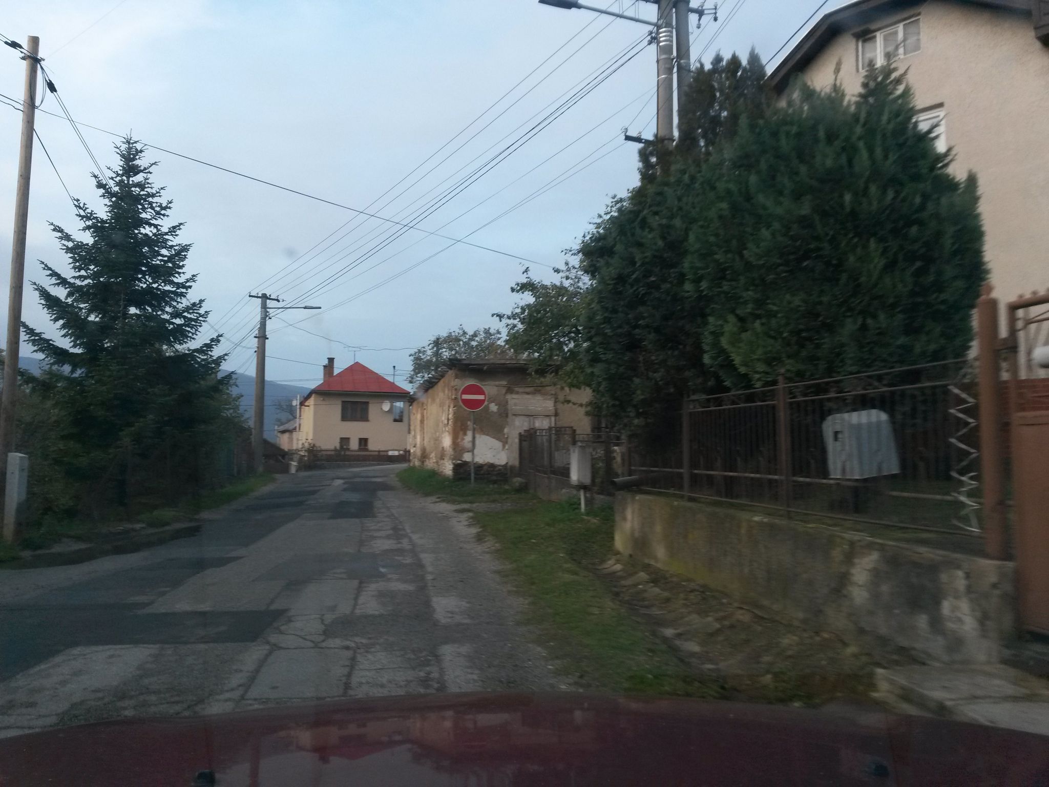Street view of Kavečany
