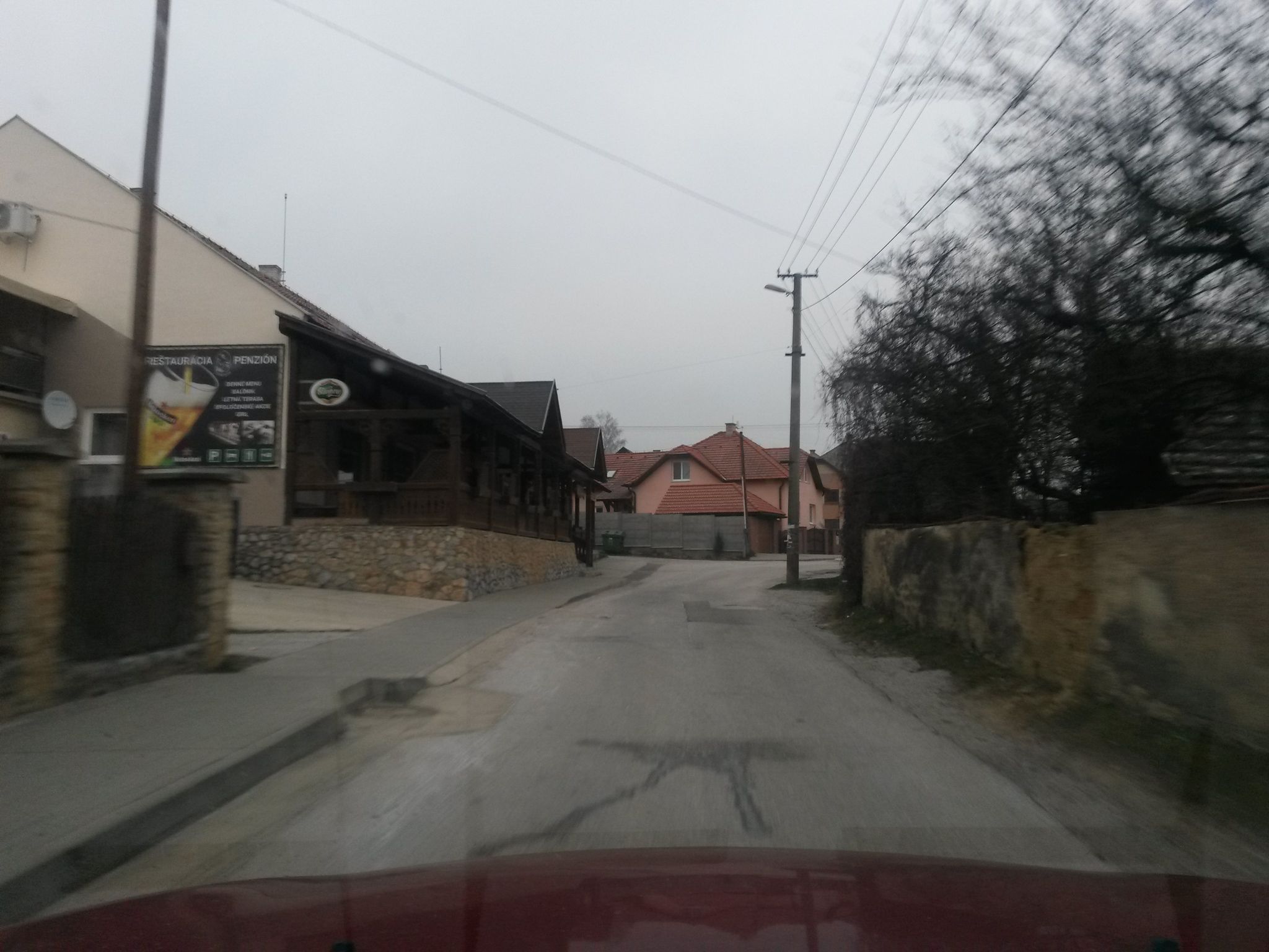 Street view of Krásnohorské Podhradie