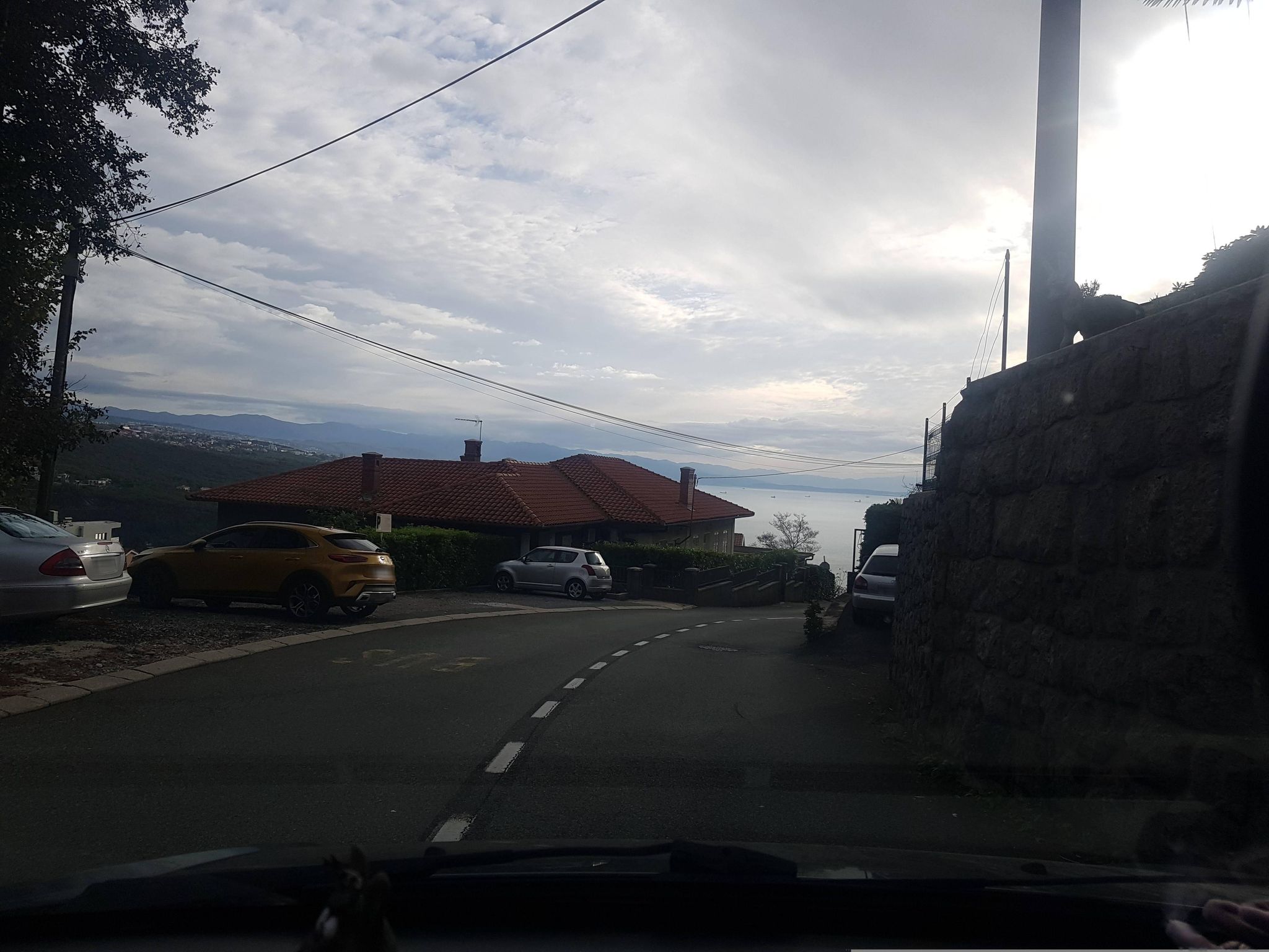 Street view of Pobri