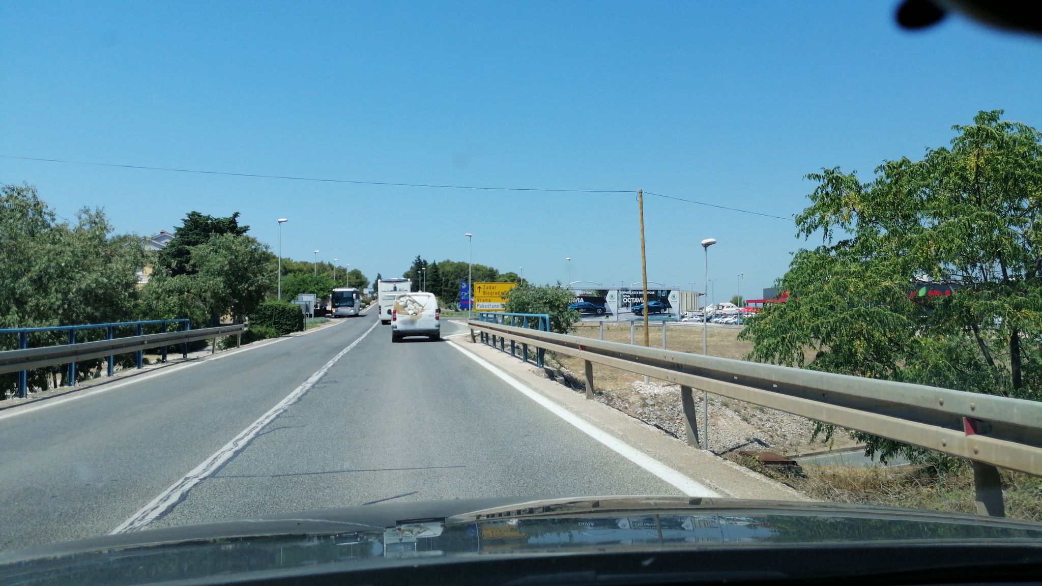 Street view of Pakoštane