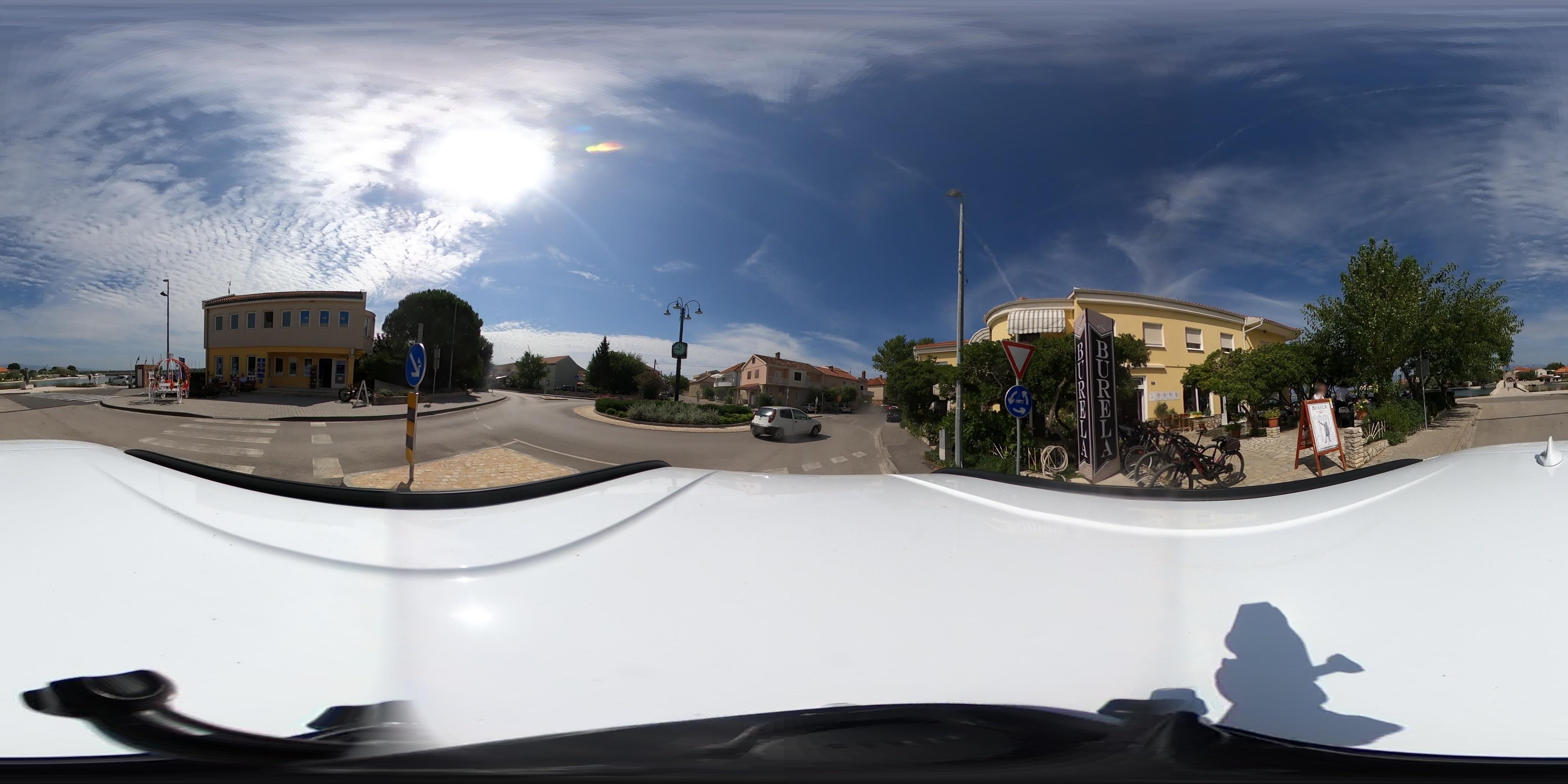 Street view of Nin