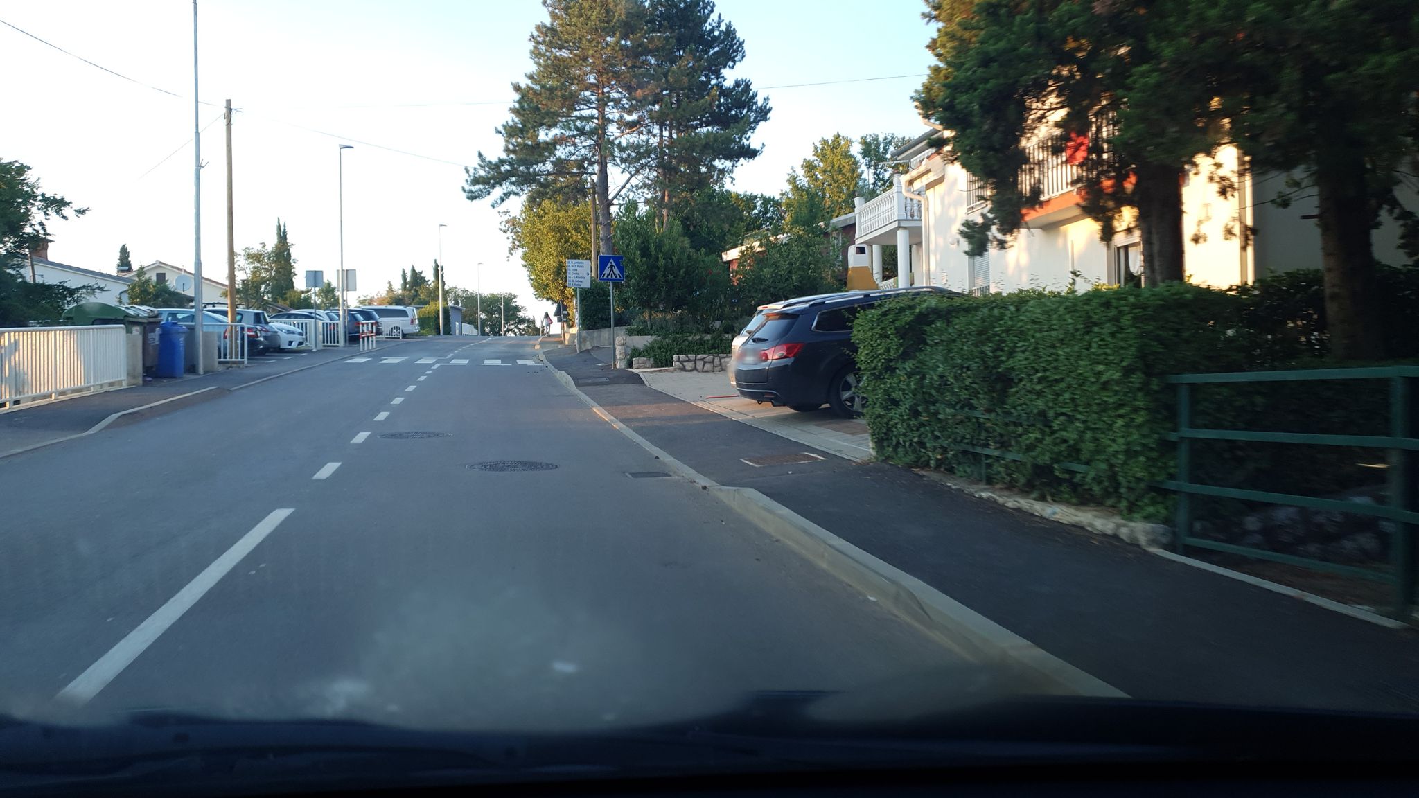 Street view of Njivice